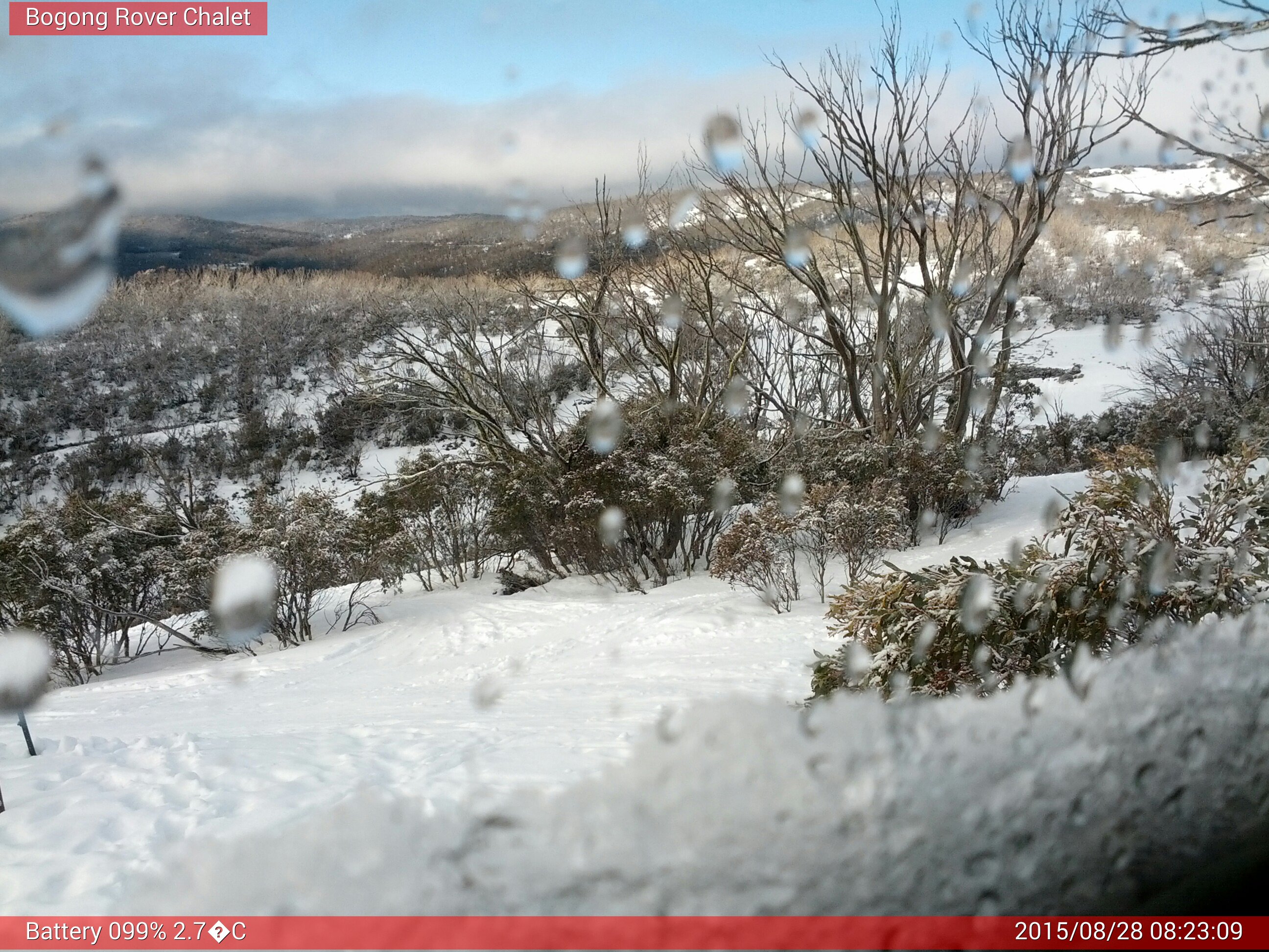 Bogong Web Cam 8:23am Friday 28th of August 2015