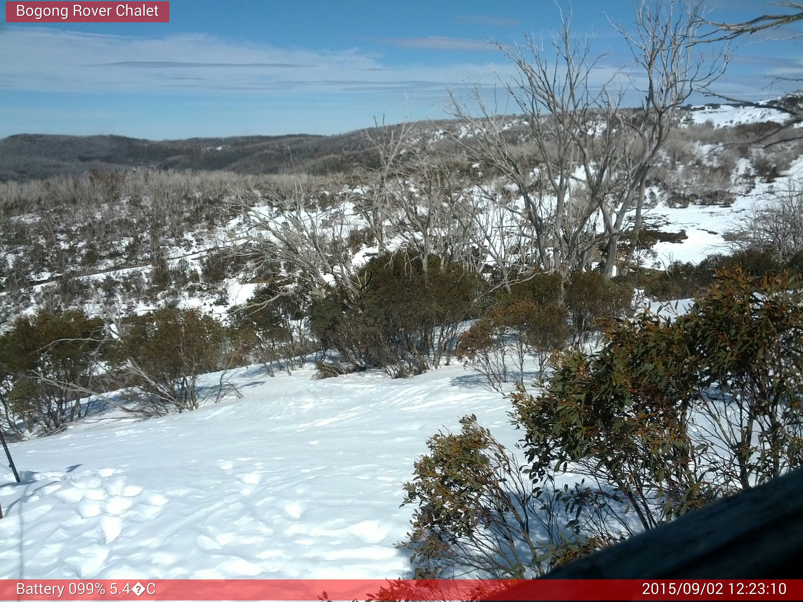 Bogong Web Cam 12:23pm Wednesday 2nd of September 2015