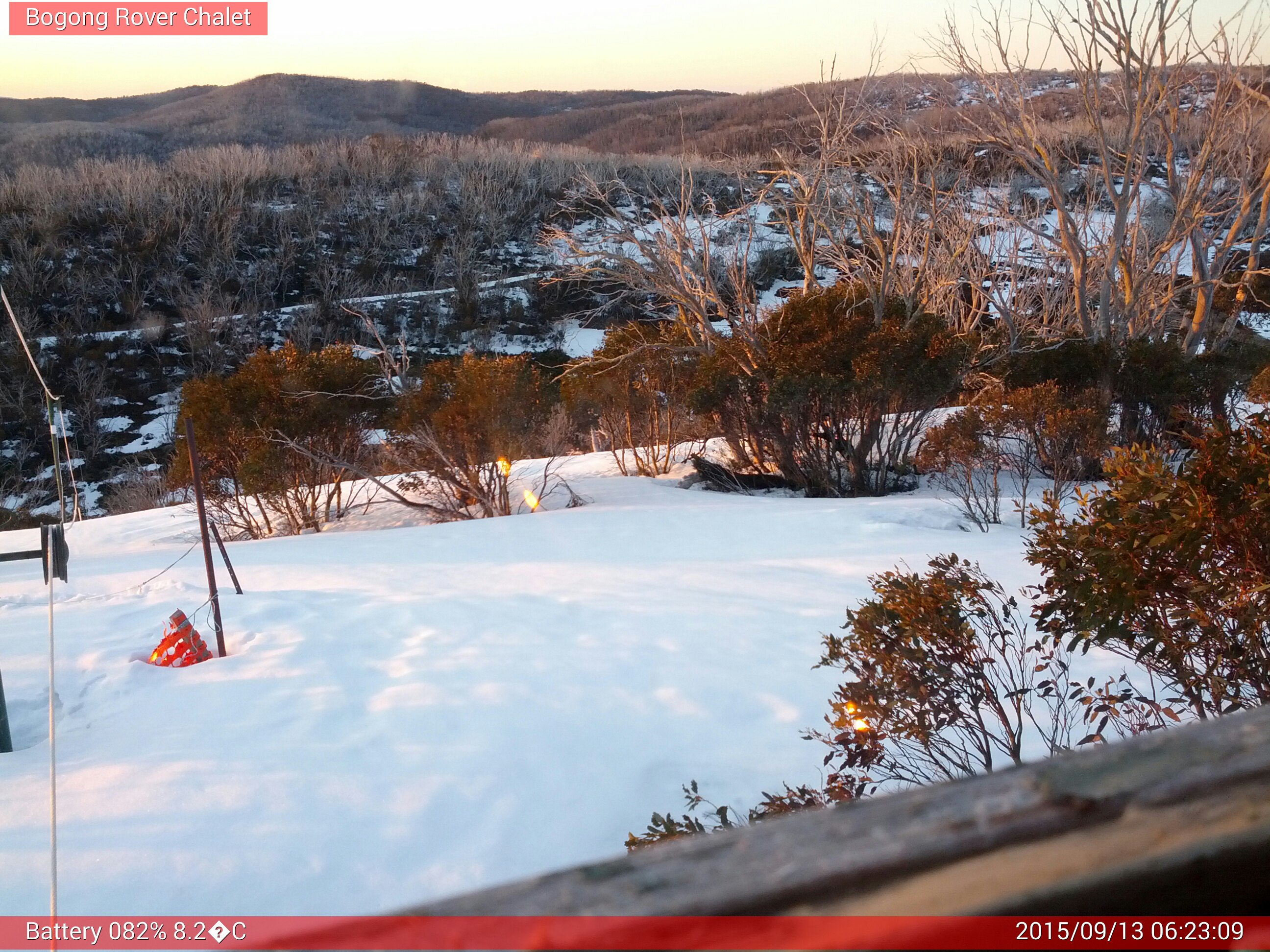 Bogong Web Cam 6:23am Sunday 13th of September 2015