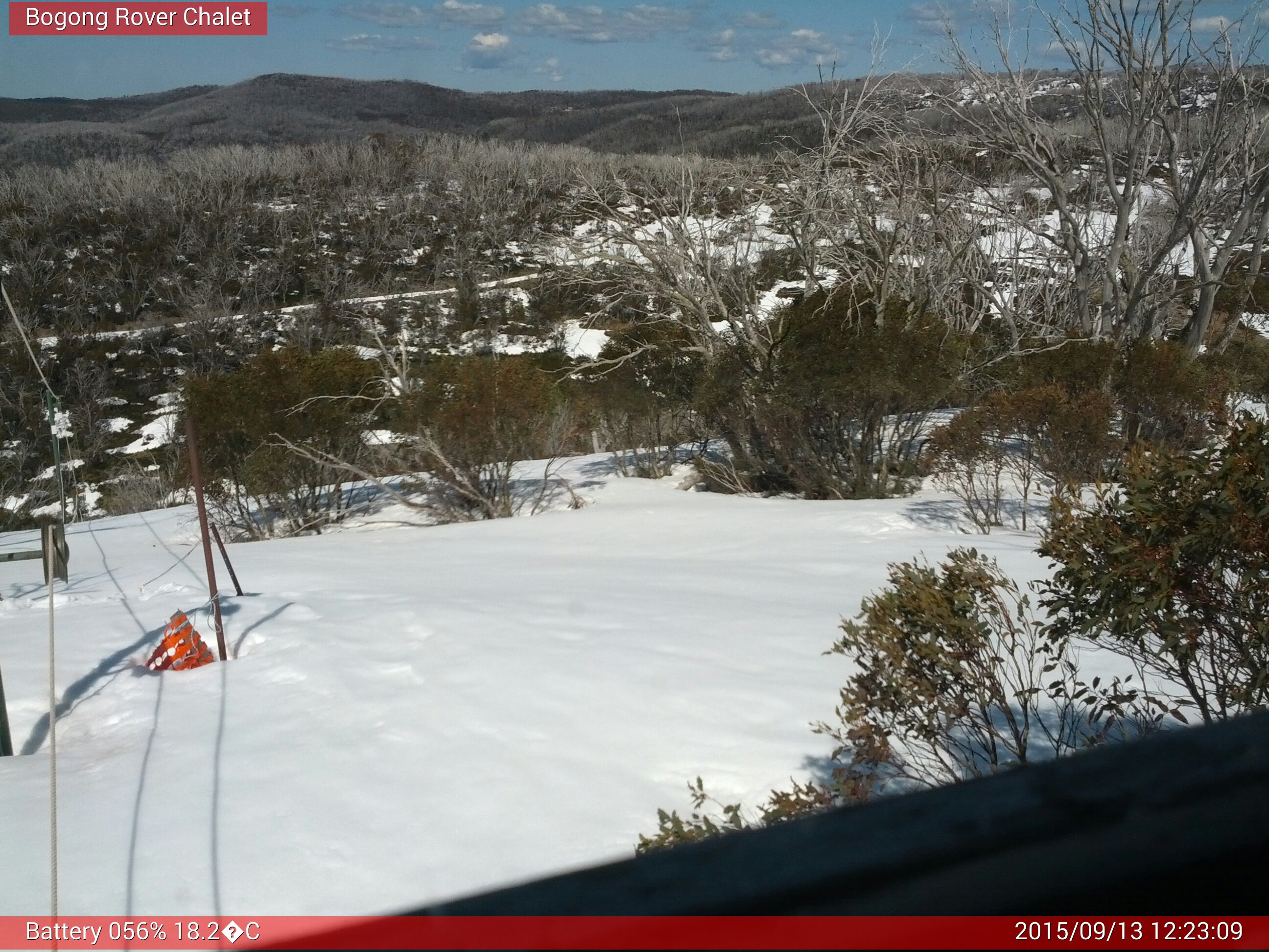 Bogong Web Cam 12:23pm Sunday 13th of September 2015