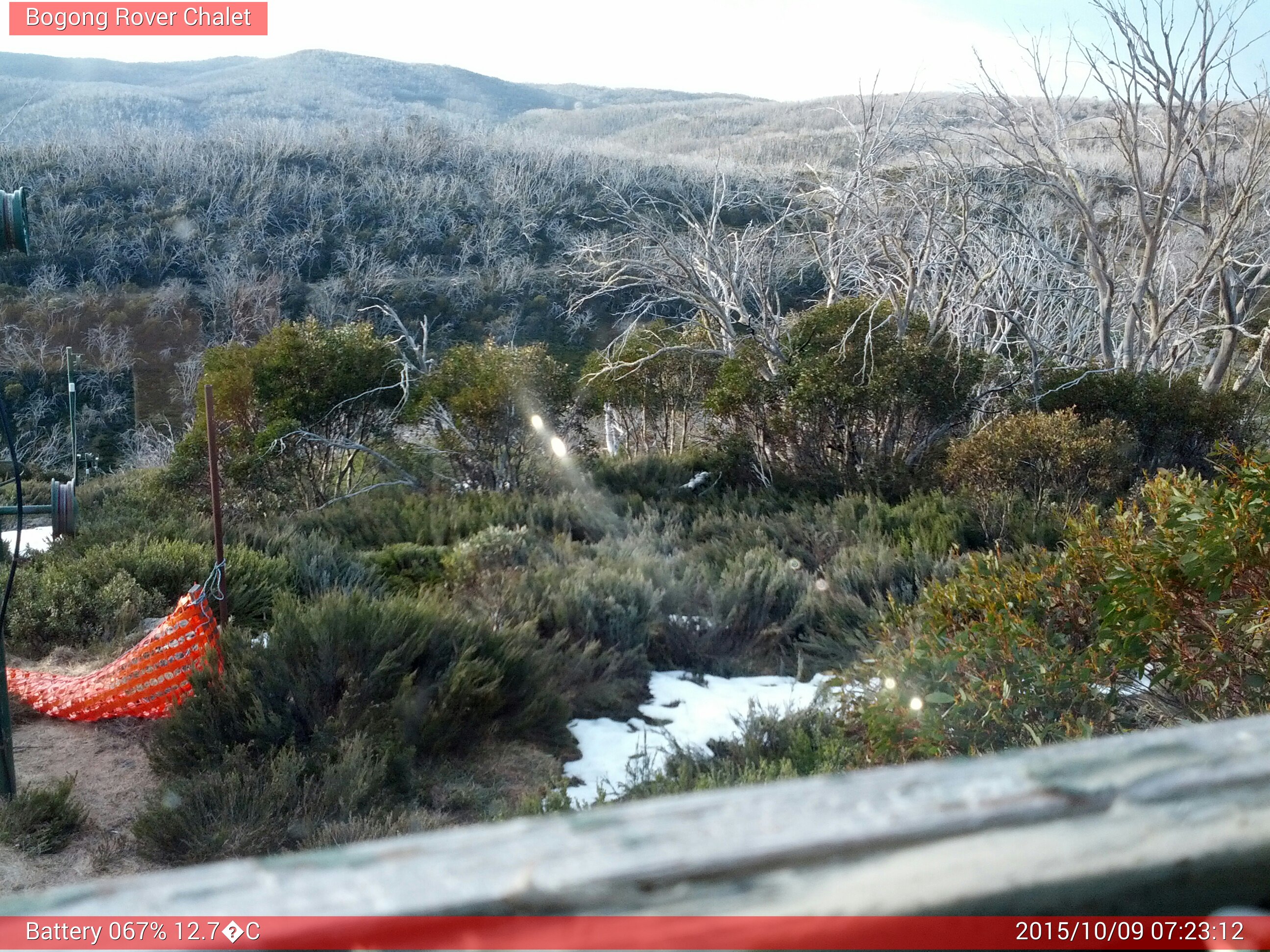 Bogong Web Cam 7:23am Friday 9th of October 2015