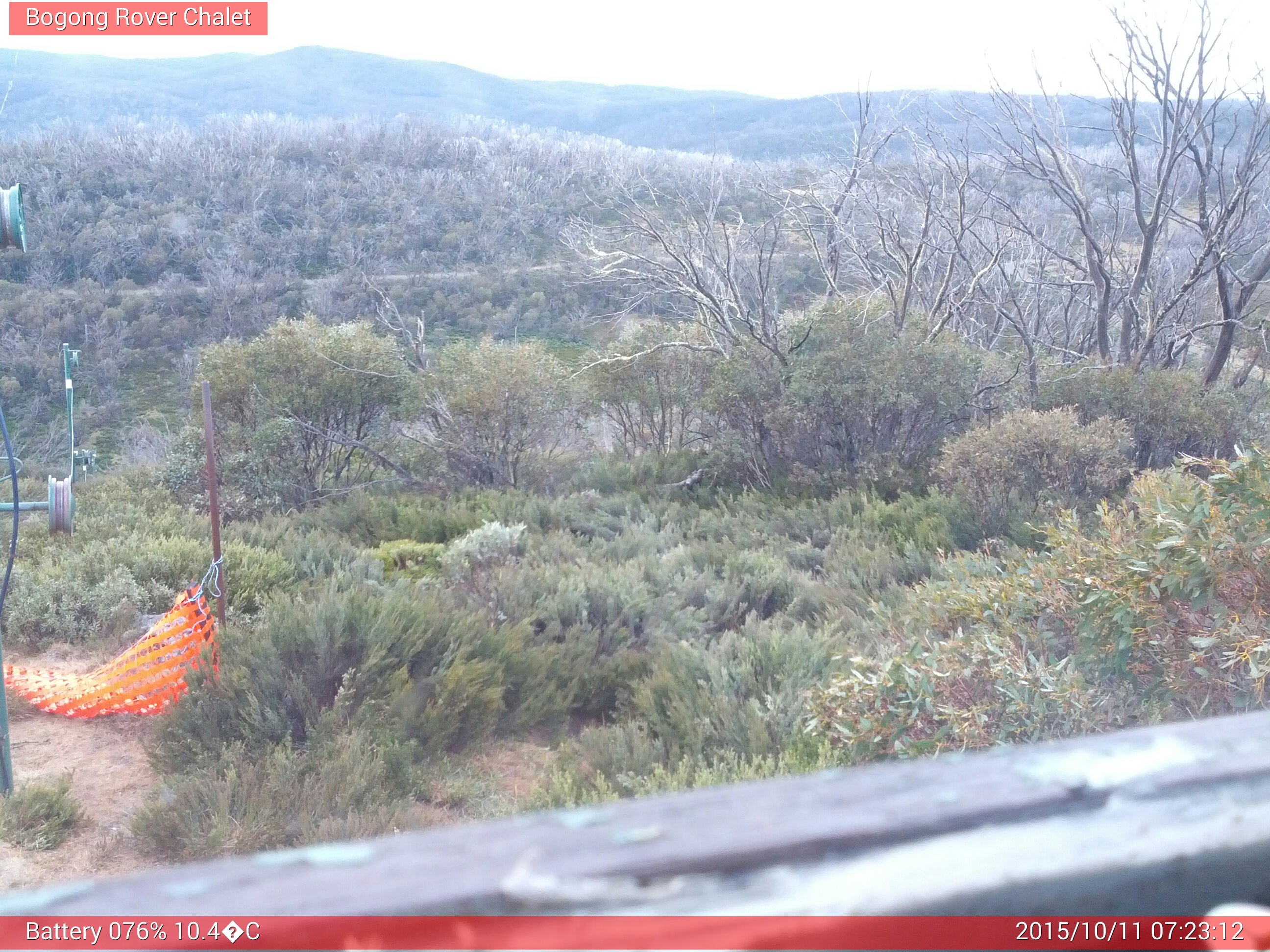 Bogong Web Cam 7:23am Sunday 11th of October 2015