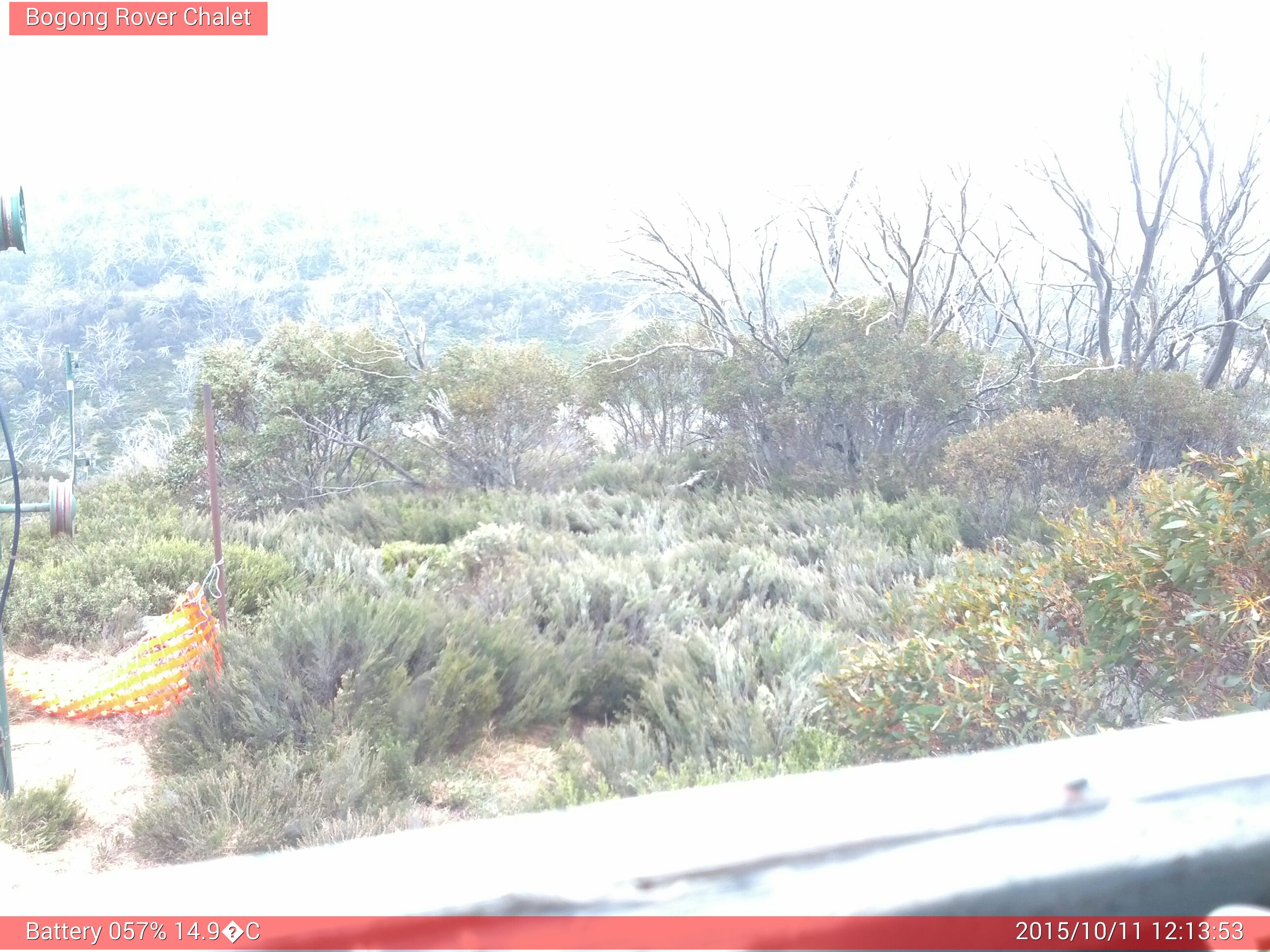 Bogong Web Cam 12:13pm Sunday 11th of October 2015