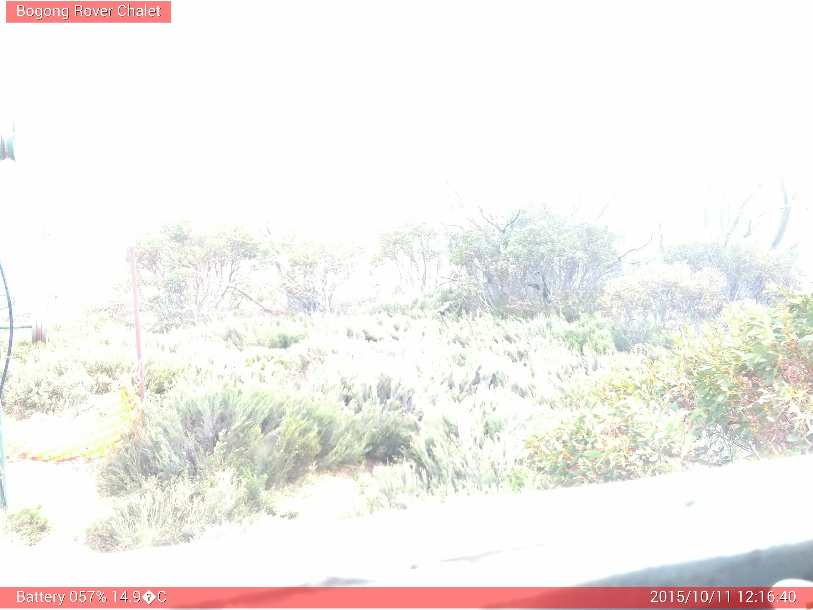 Bogong Web Cam 12:16pm Sunday 11th of October 2015