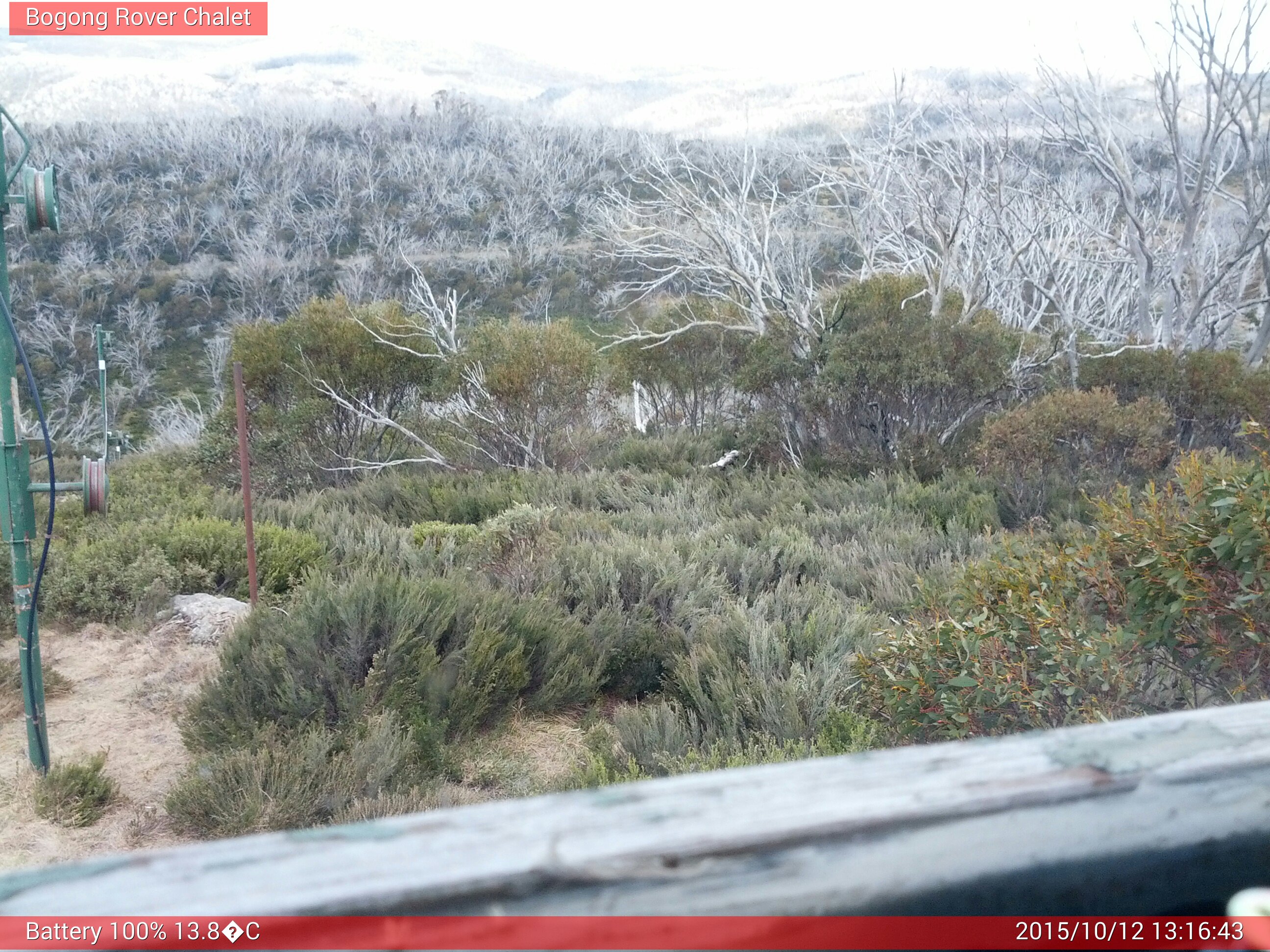 Bogong Web Cam 1:16pm Monday 12th of October 2015