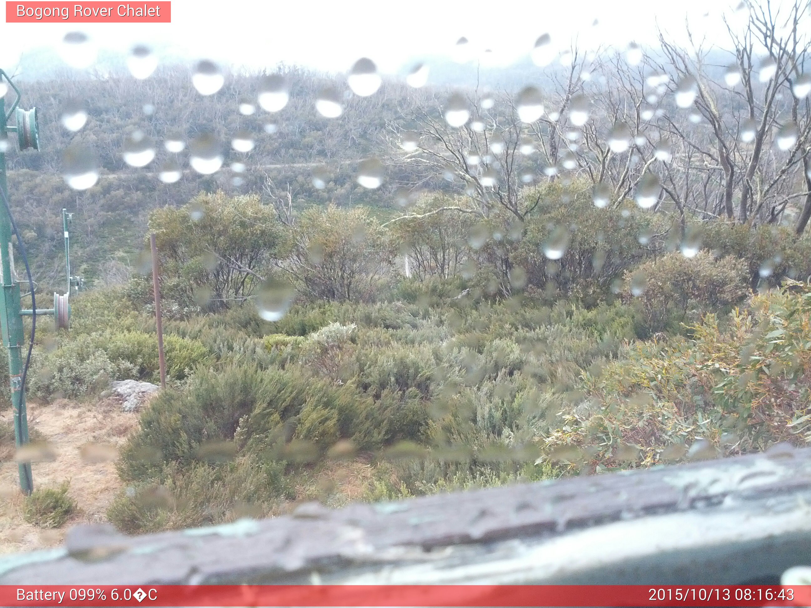 Bogong Web Cam 8:16am Tuesday 13th of October 2015