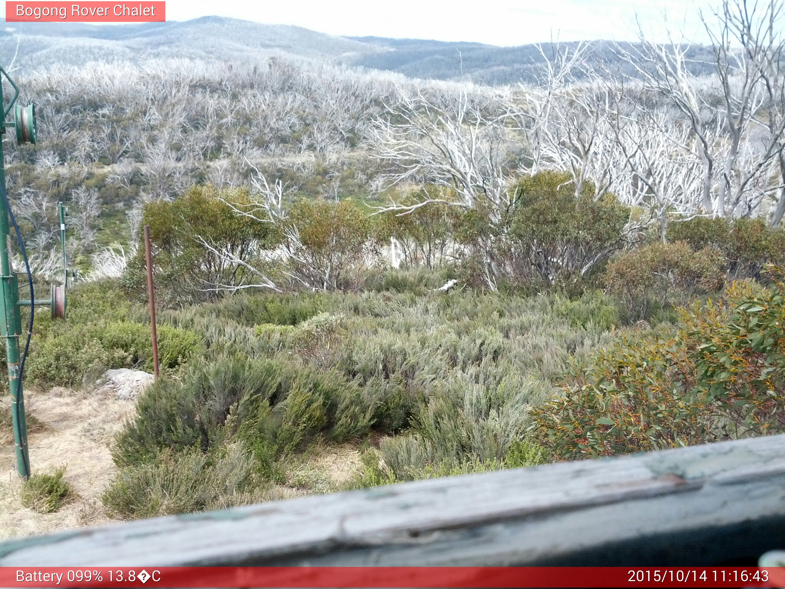 Bogong Web Cam 11:16am Wednesday 14th of October 2015