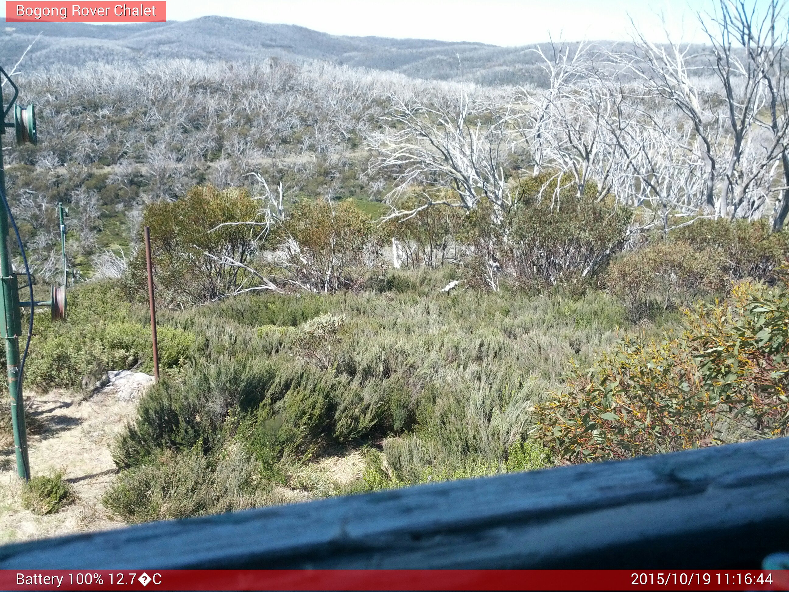 Bogong Web Cam 11:16am Monday 19th of October 2015