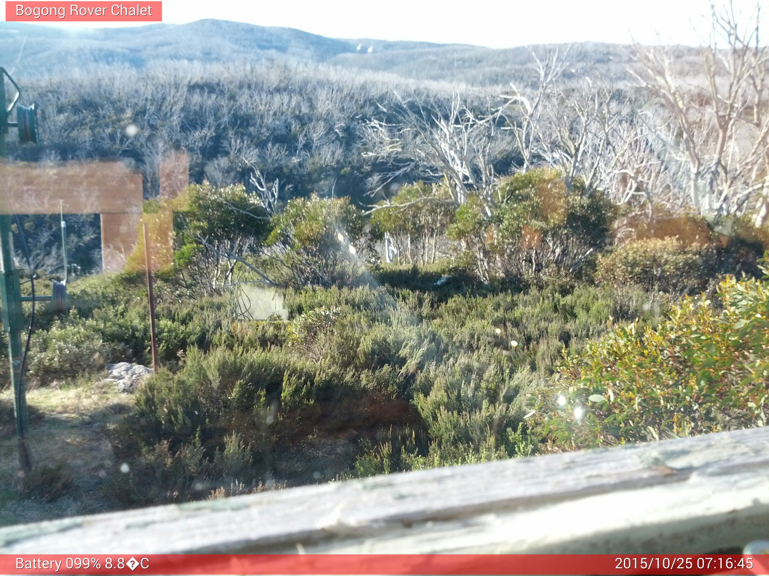 Bogong Web Cam 7:16am Sunday 25th of October 2015