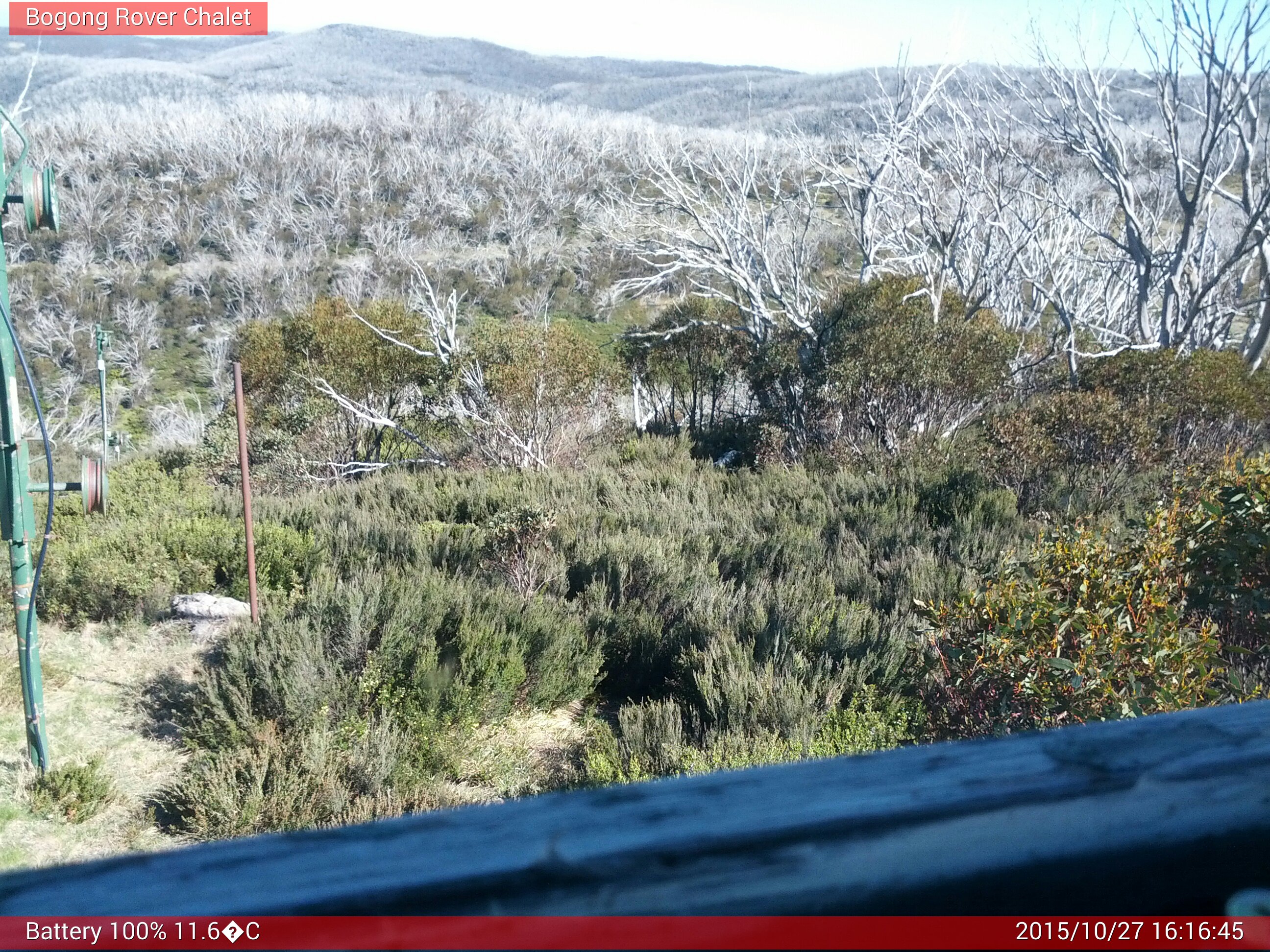 Bogong Web Cam 4:16pm Tuesday 27th of October 2015