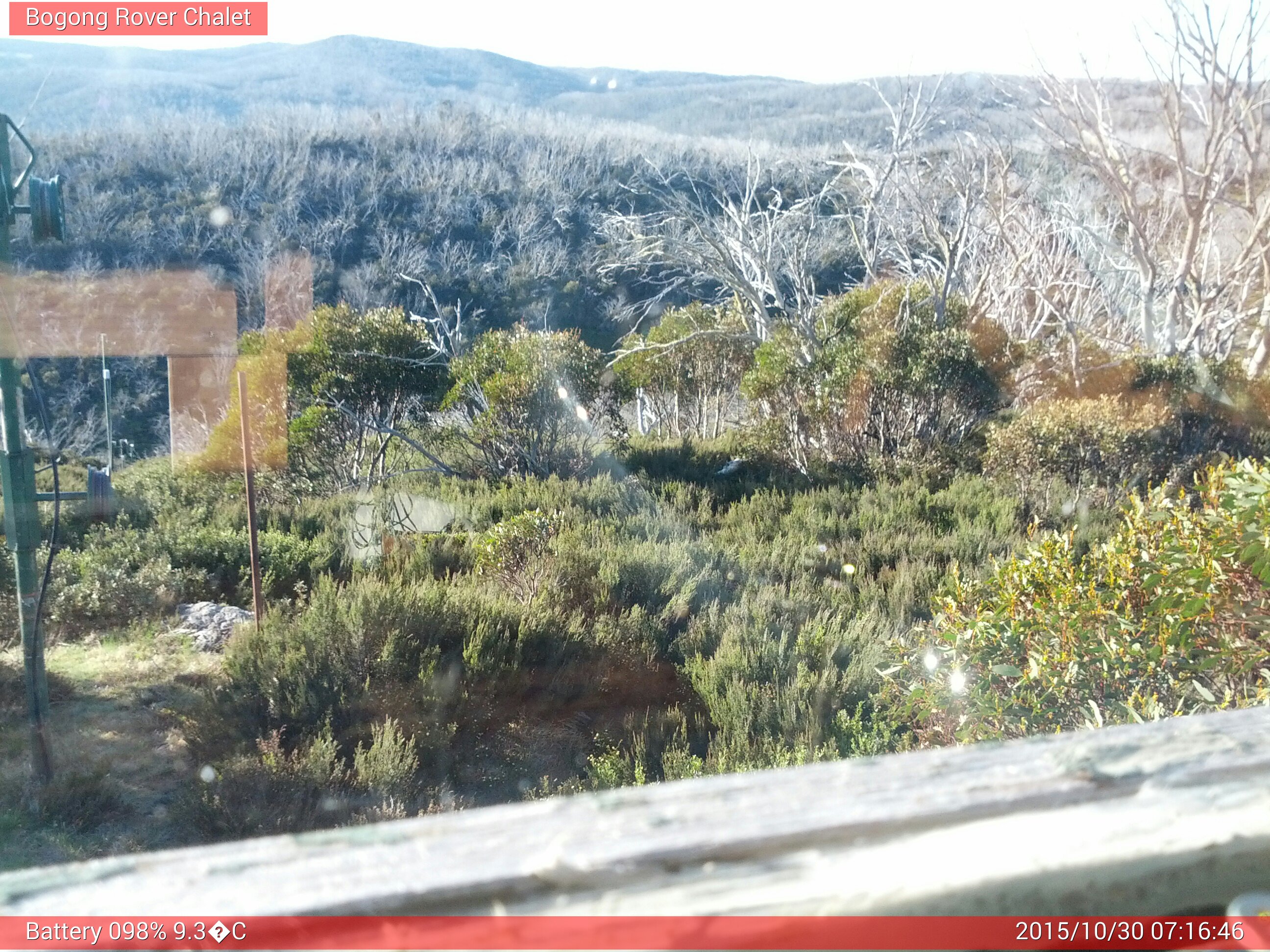 Bogong Web Cam 7:16am Friday 30th of October 2015