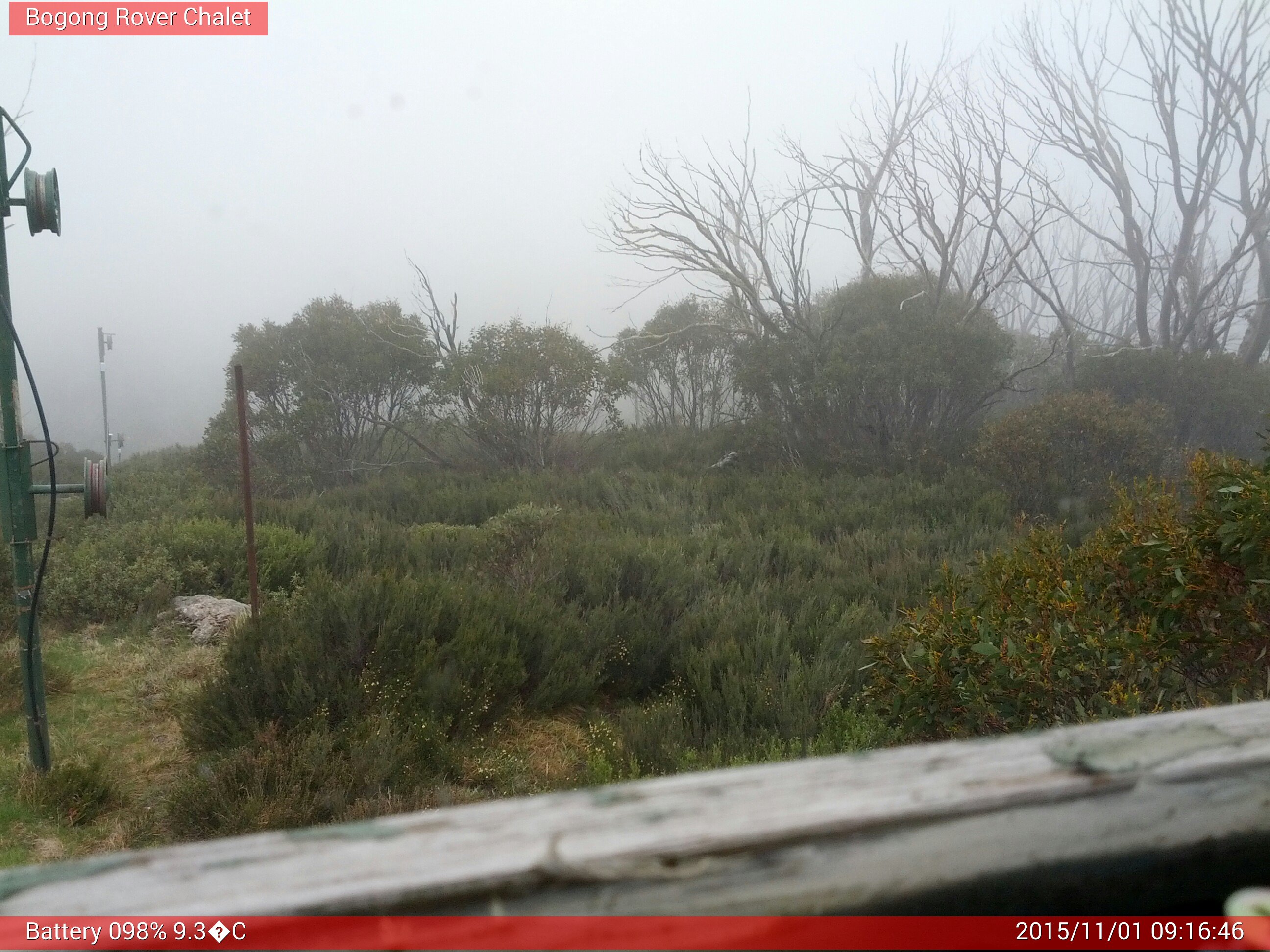 Bogong Web Cam 9:16am Sunday 1st of November 2015