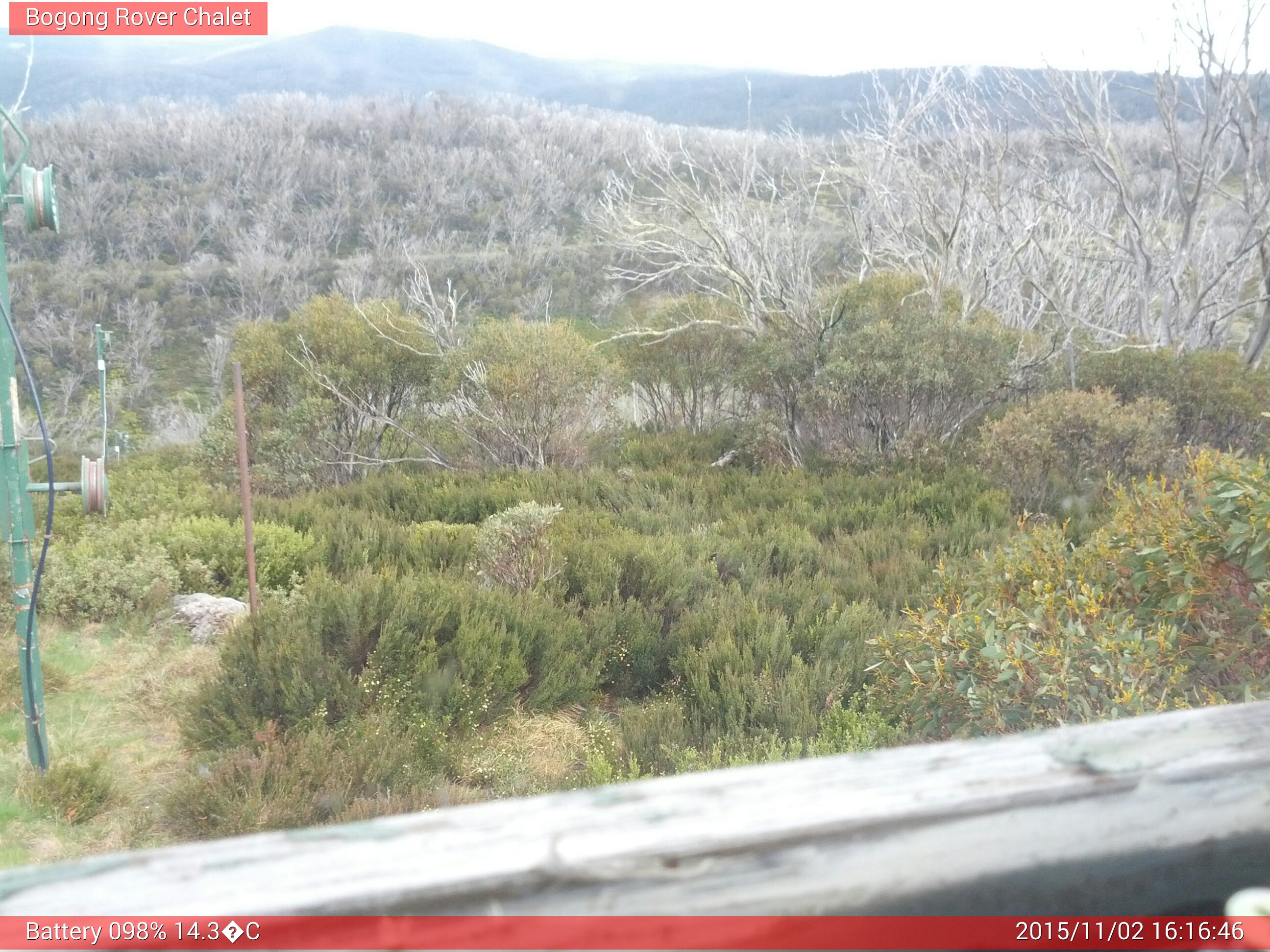 Bogong Web Cam 4:16pm Monday 2nd of November 2015