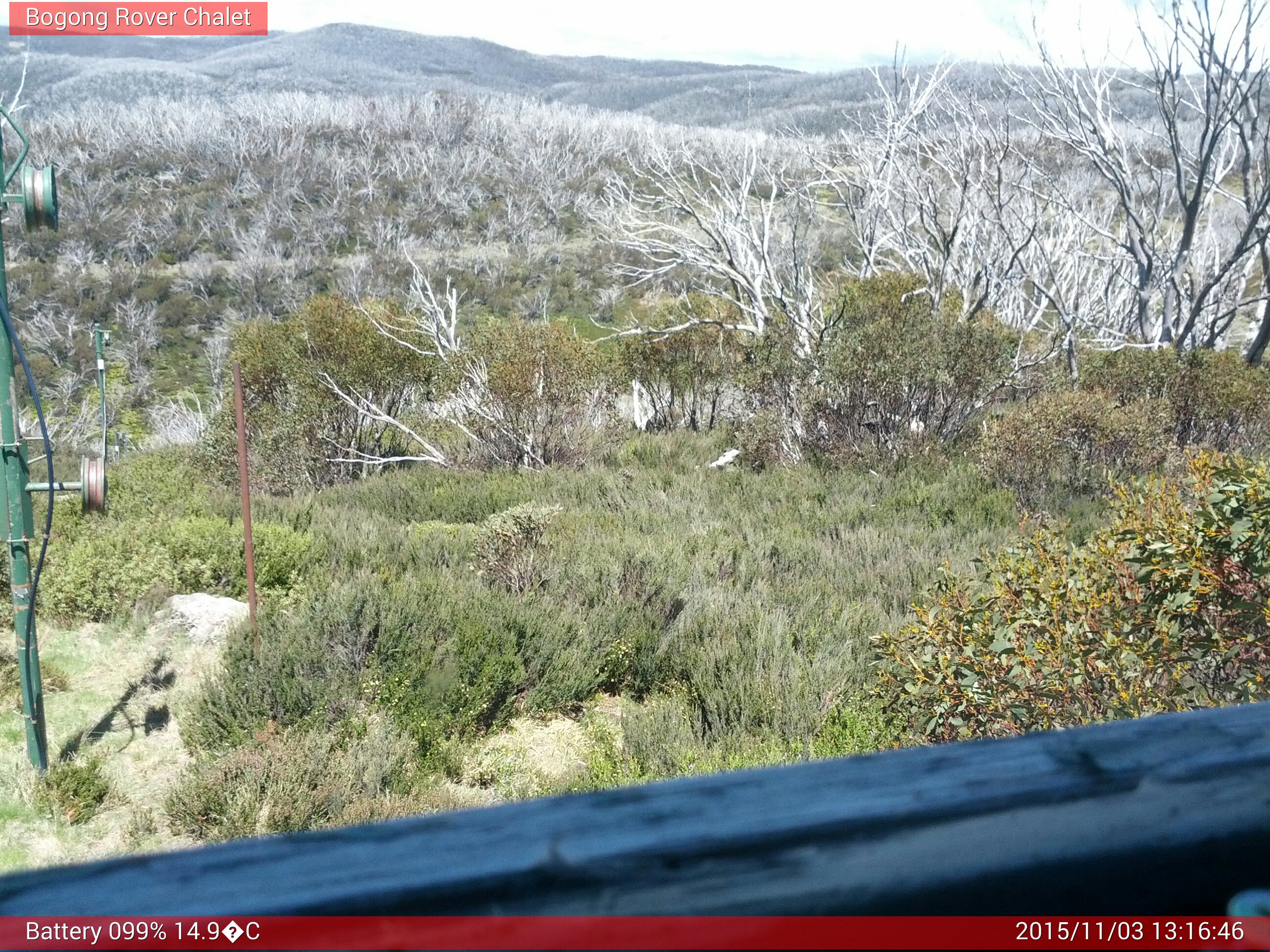 Bogong Web Cam 1:16pm Tuesday 3rd of November 2015