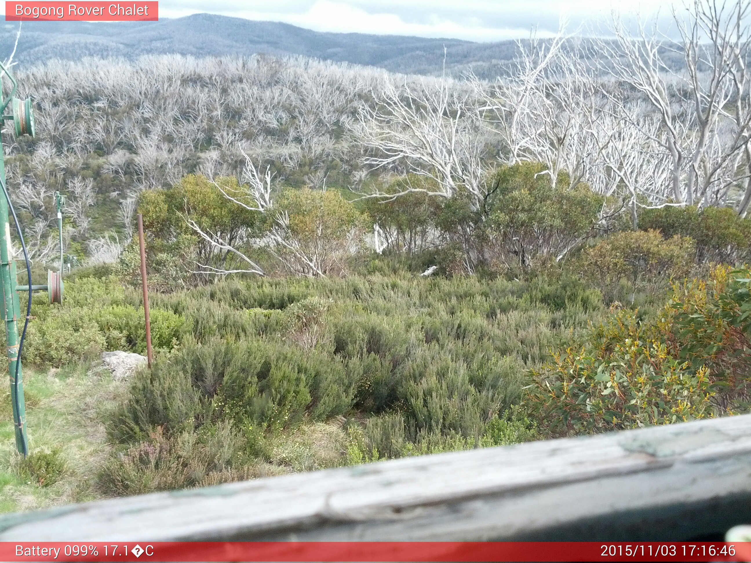 Bogong Web Cam 5:16pm Tuesday 3rd of November 2015