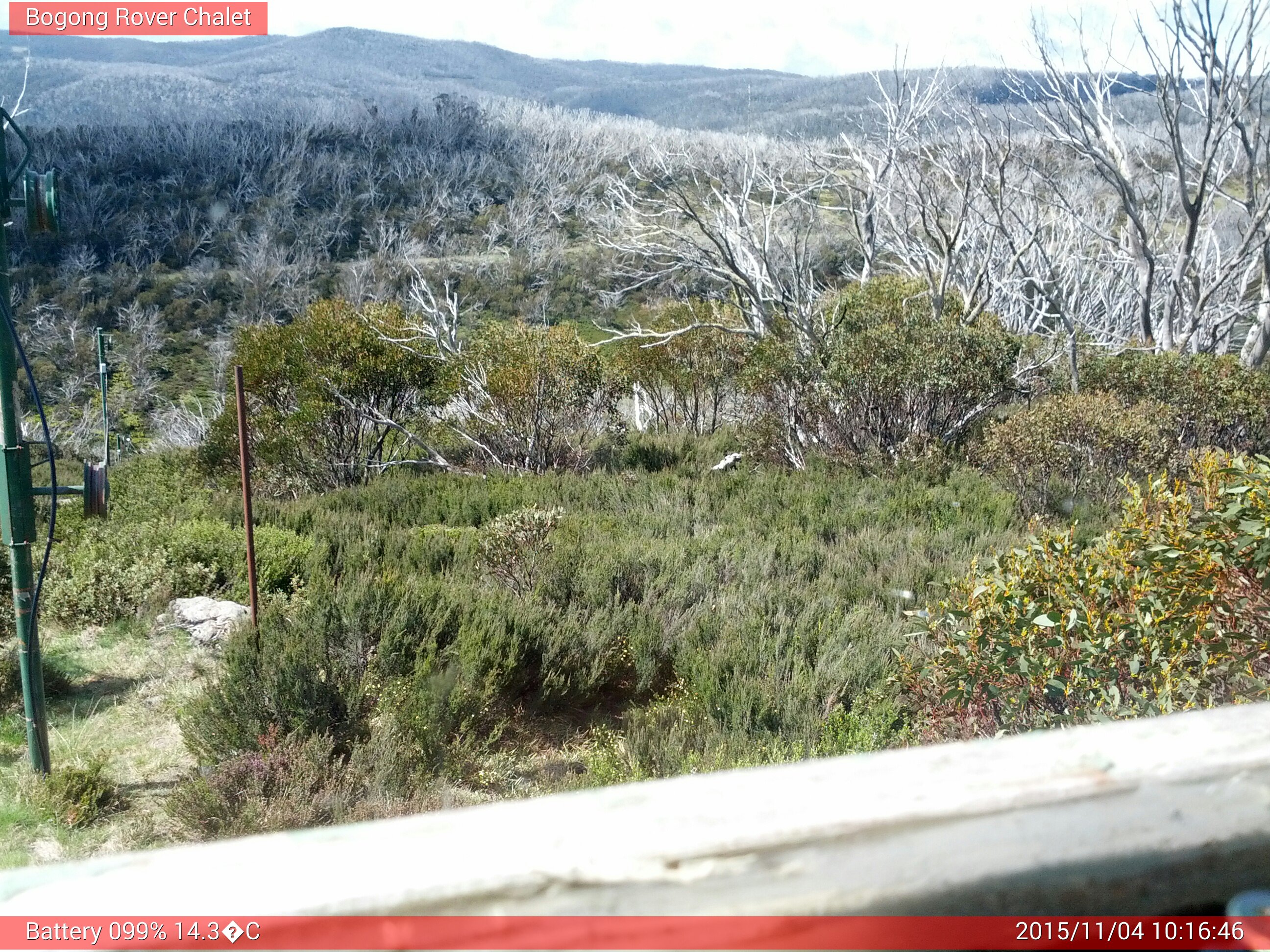 Bogong Web Cam 10:16am Wednesday 4th of November 2015