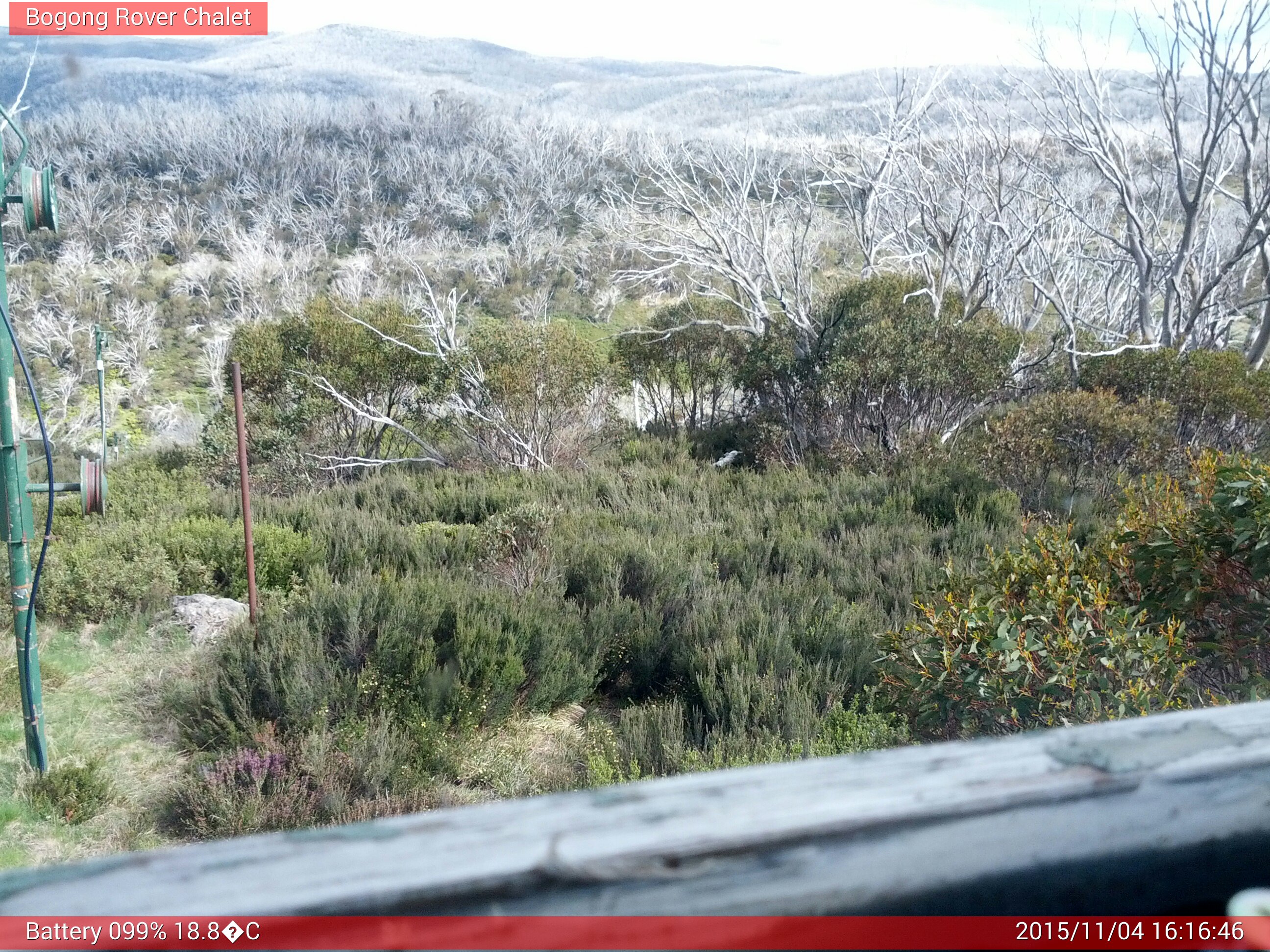 Bogong Web Cam 4:16pm Wednesday 4th of November 2015