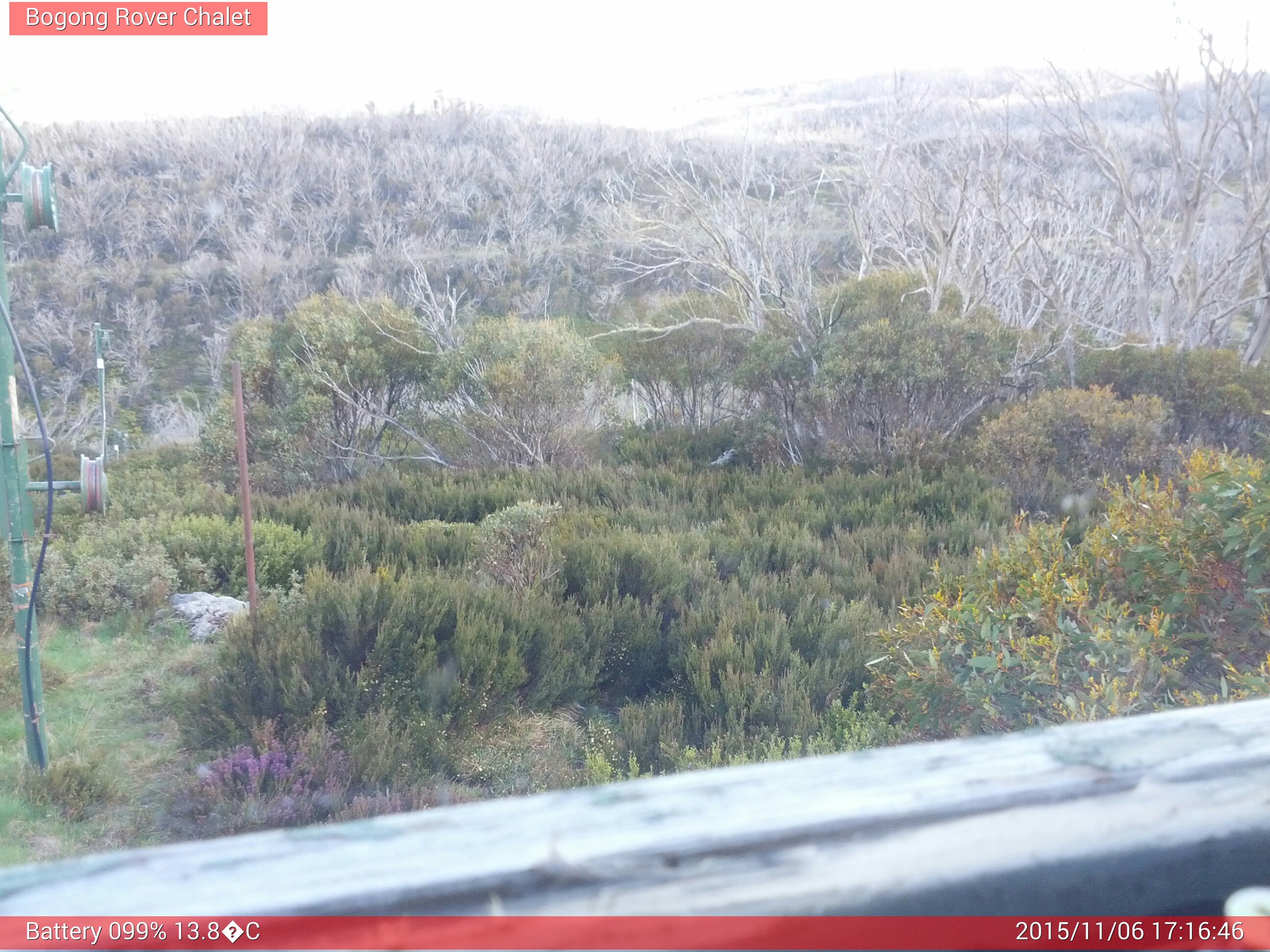 Bogong Web Cam 5:16pm Friday 6th of November 2015