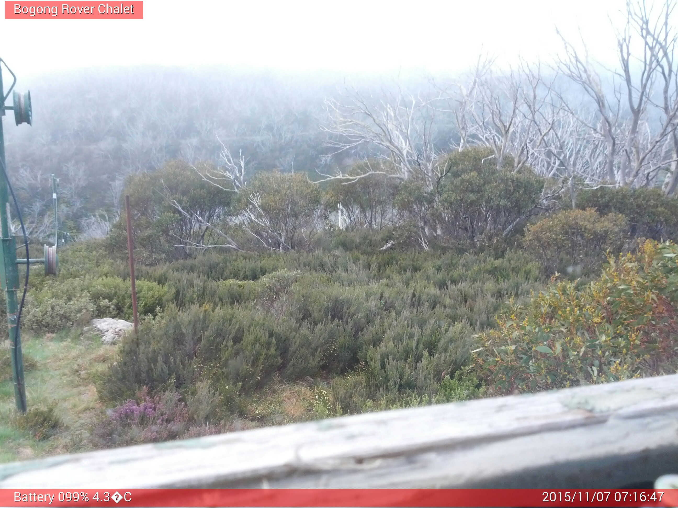 Bogong Web Cam 7:16am Saturday 7th of November 2015