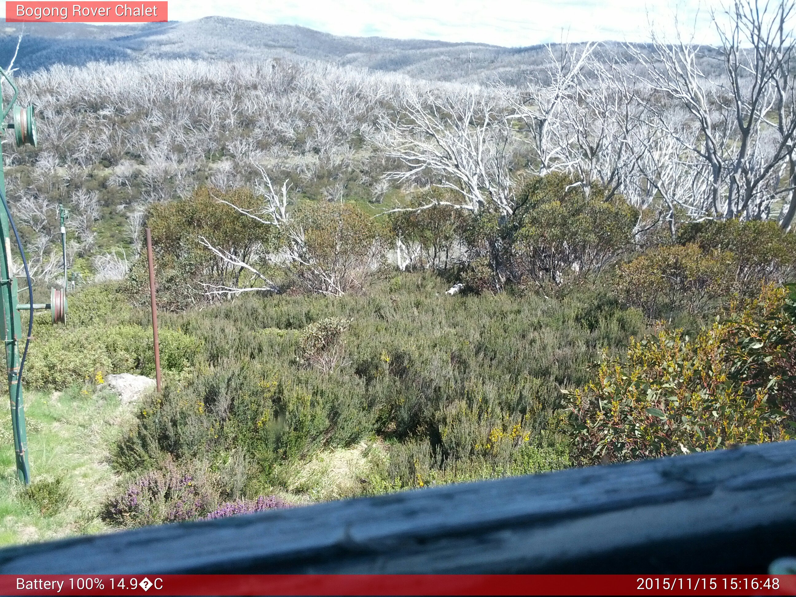 Bogong Web Cam 3:16pm Sunday 15th of November 2015