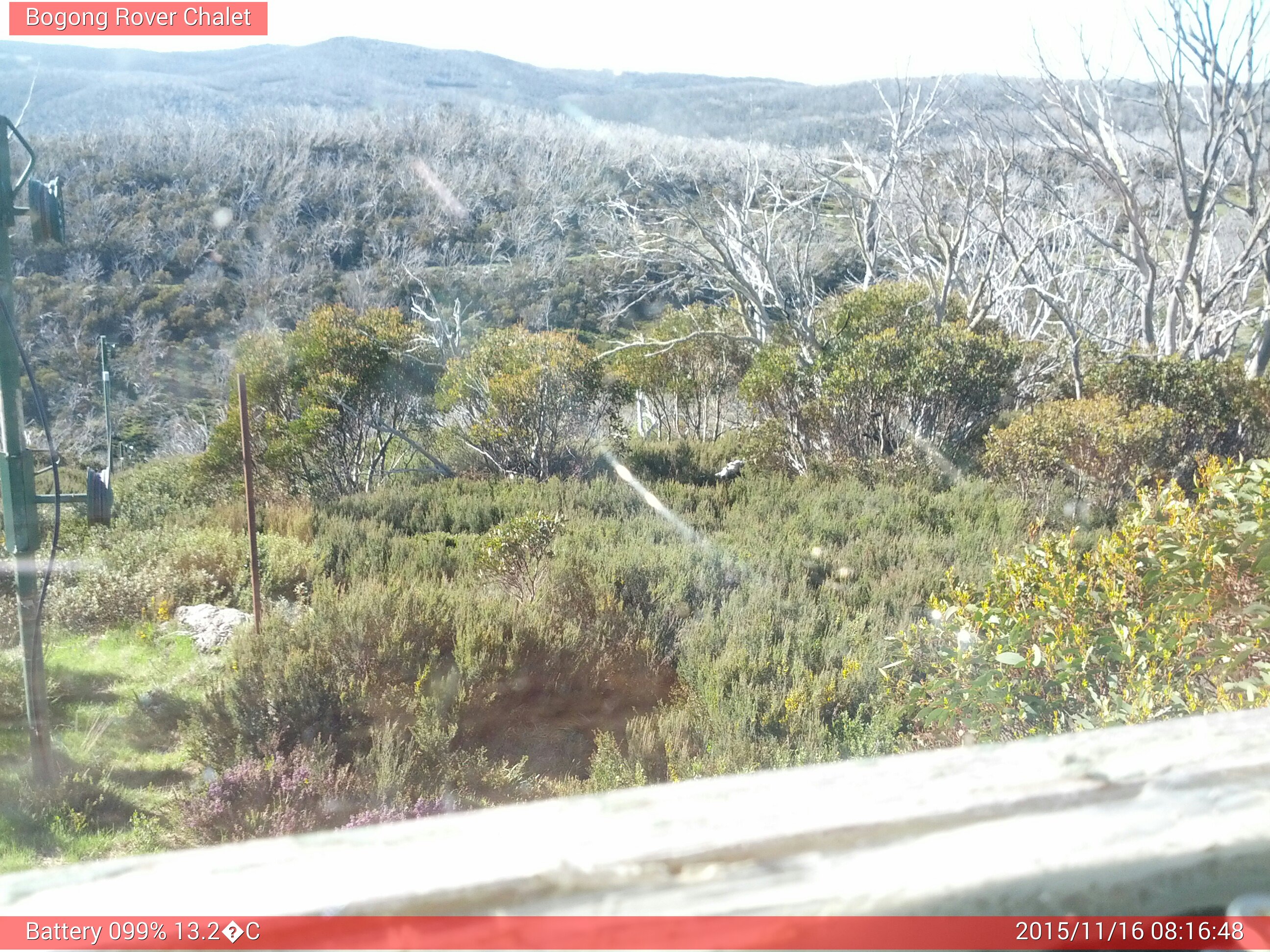 Bogong Web Cam 8:16am Monday 16th of November 2015