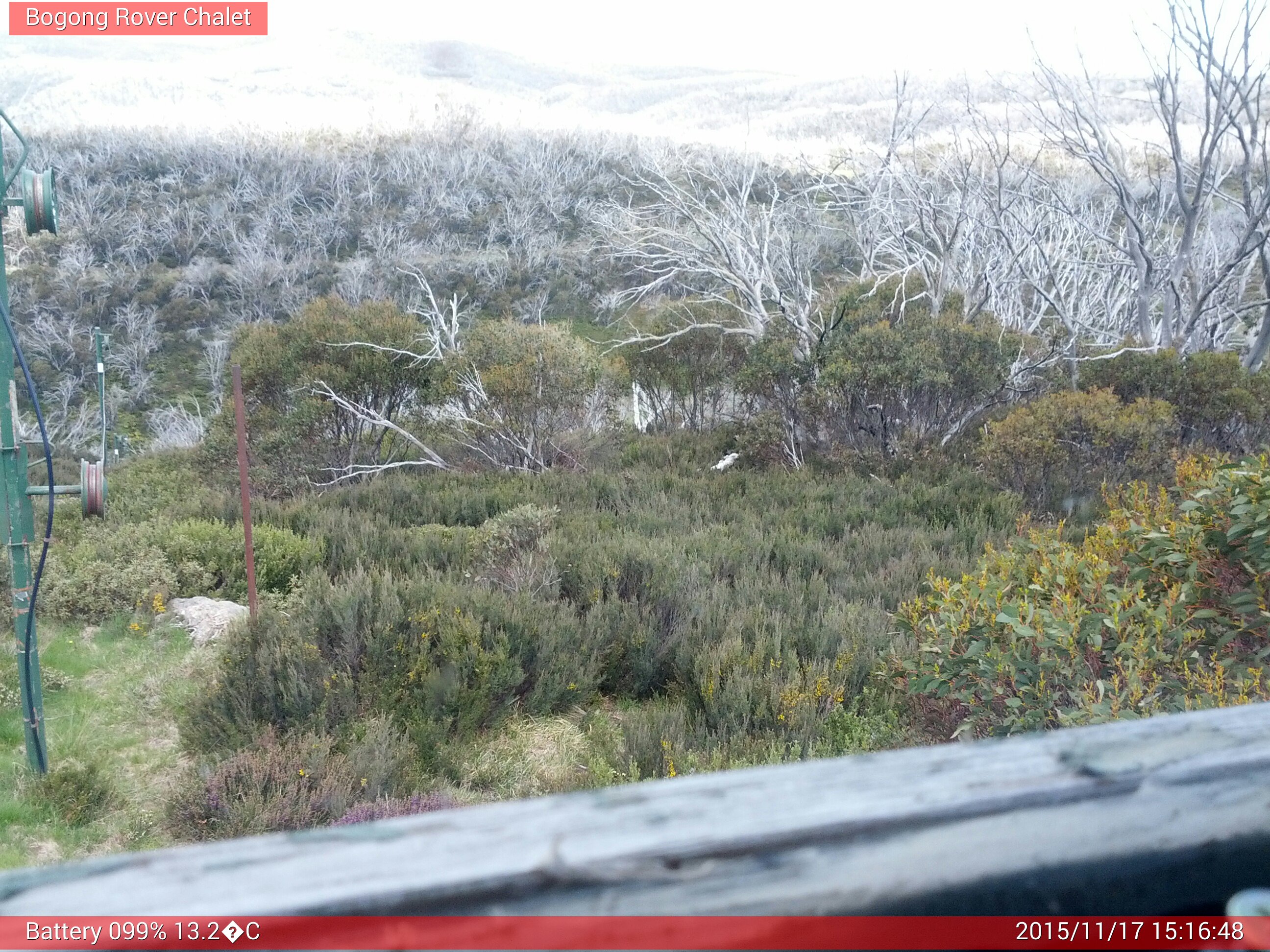 Bogong Web Cam 3:16pm Tuesday 17th of November 2015