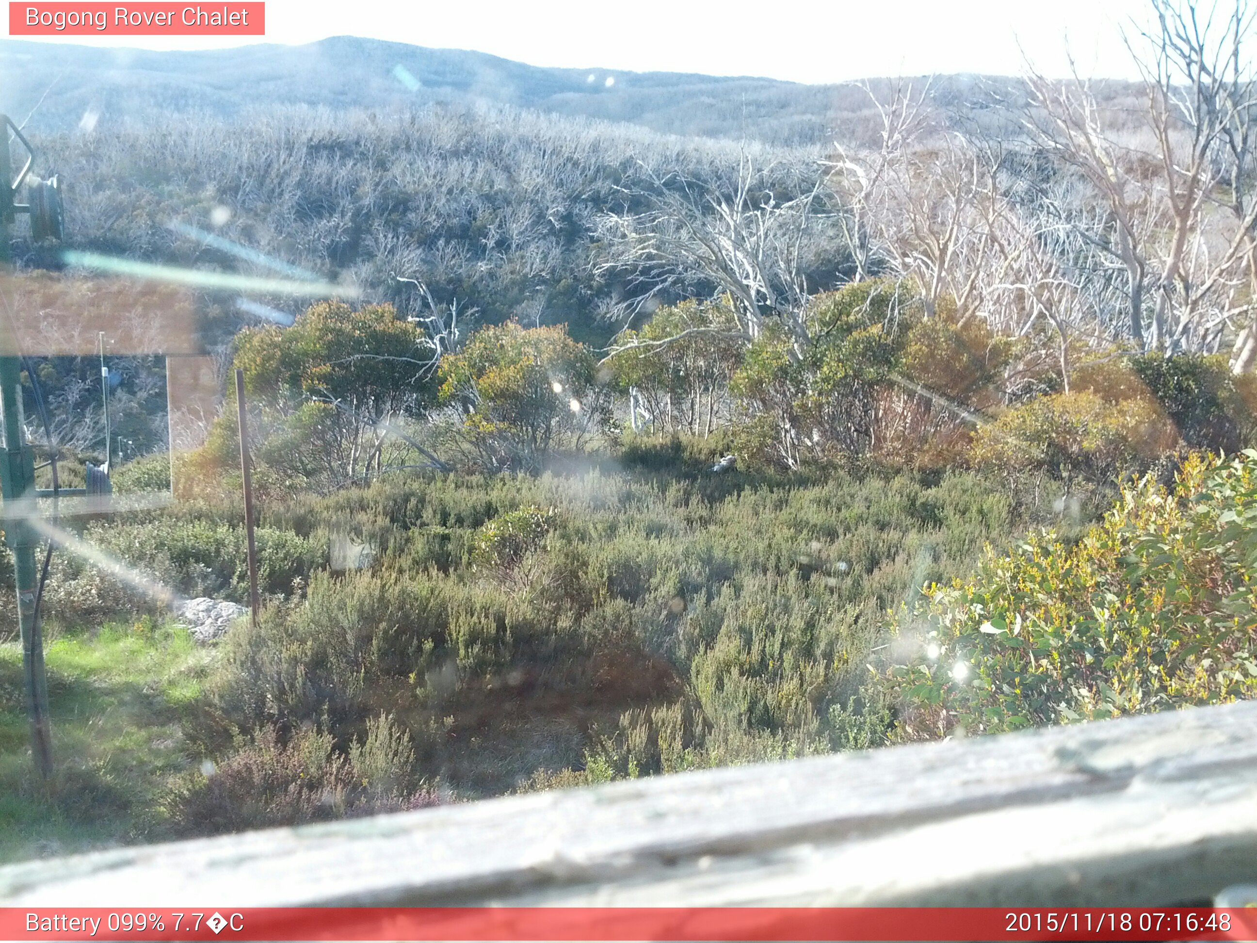 Bogong Web Cam 7:16am Wednesday 18th of November 2015