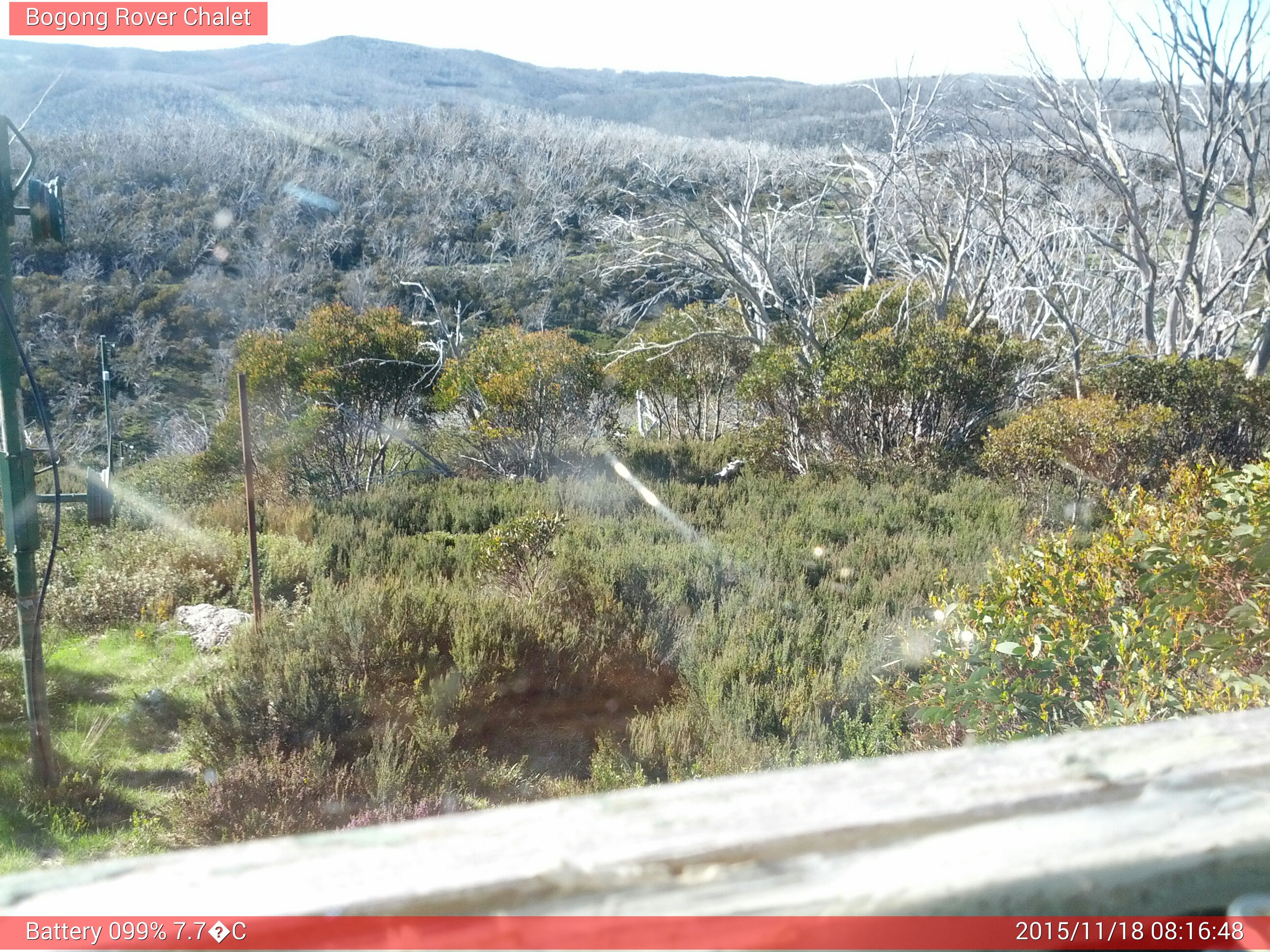 Bogong Web Cam 8:16am Wednesday 18th of November 2015