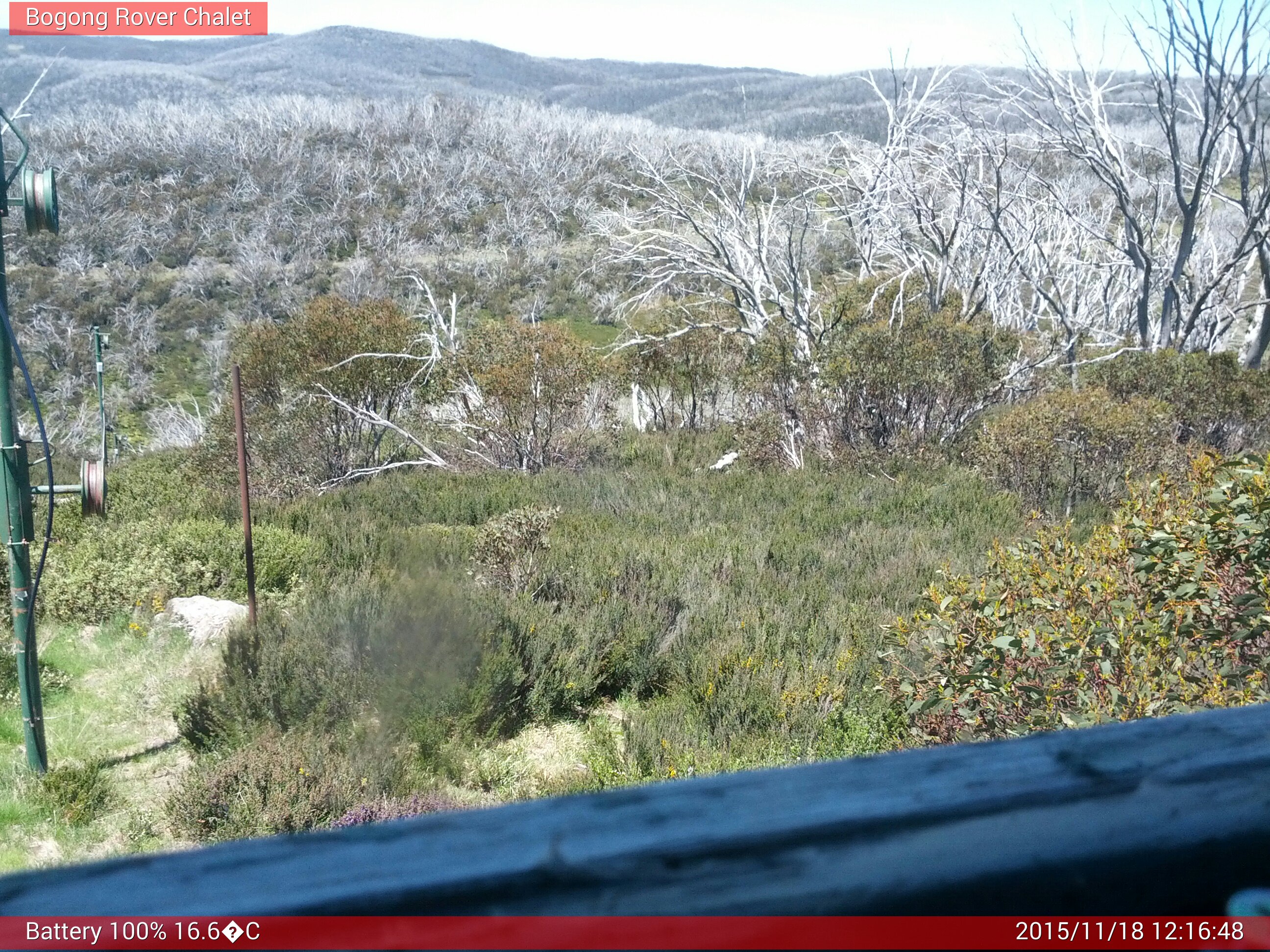 Bogong Web Cam 12:16pm Wednesday 18th of November 2015