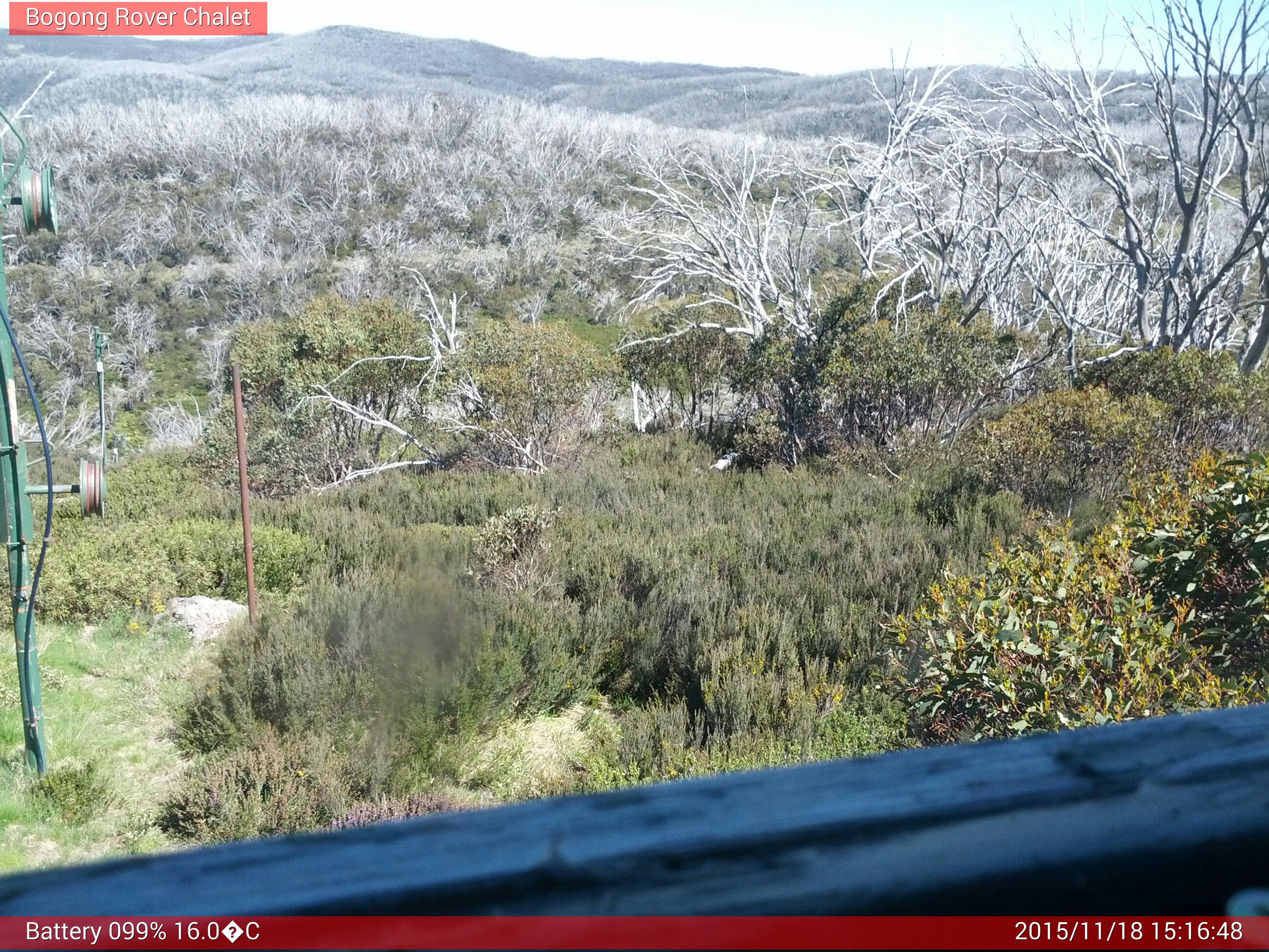 Bogong Web Cam 3:16pm Wednesday 18th of November 2015