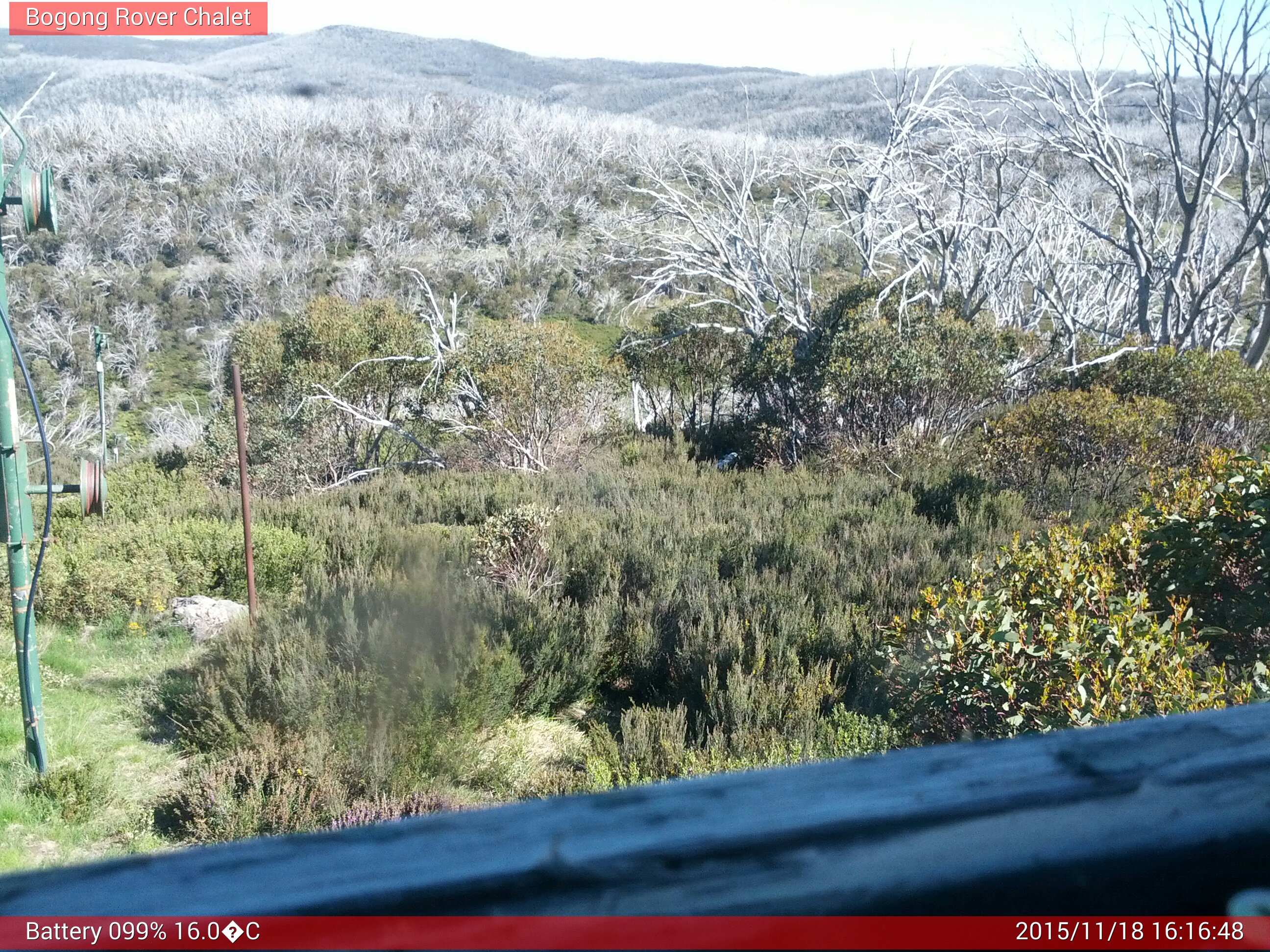 Bogong Web Cam 4:16pm Wednesday 18th of November 2015