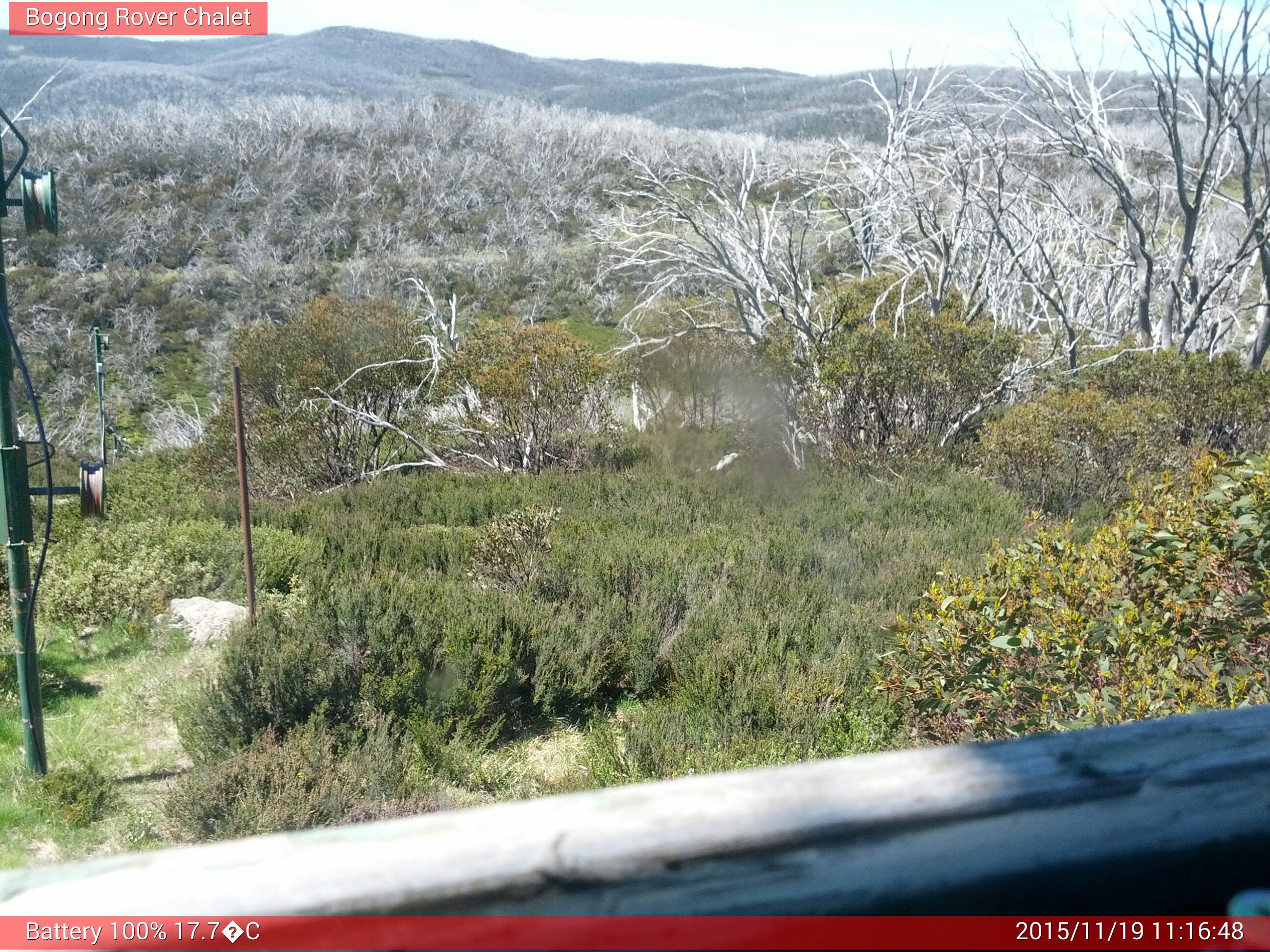 Bogong Web Cam 11:16am Thursday 19th of November 2015