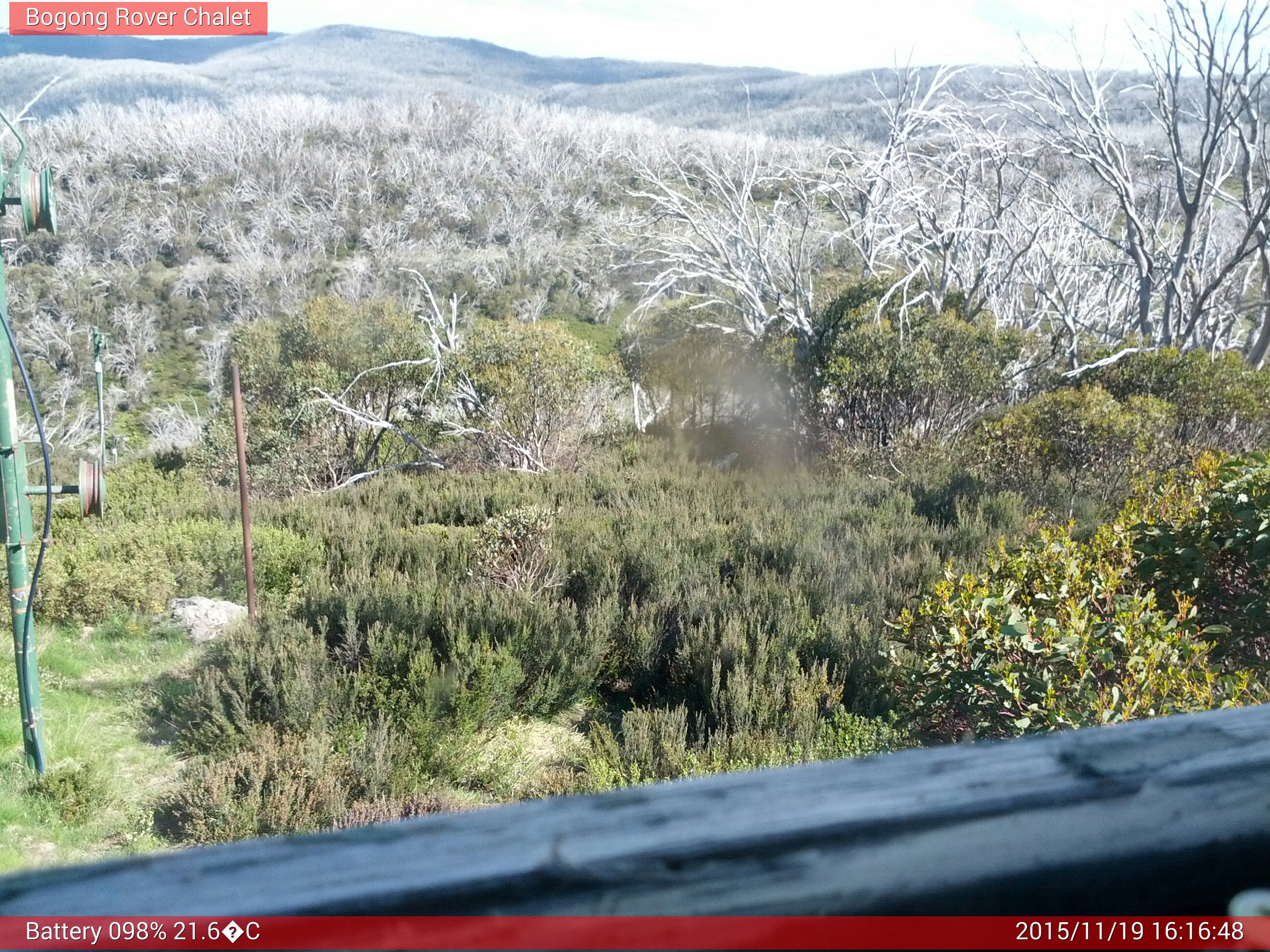 Bogong Web Cam 4:16pm Thursday 19th of November 2015