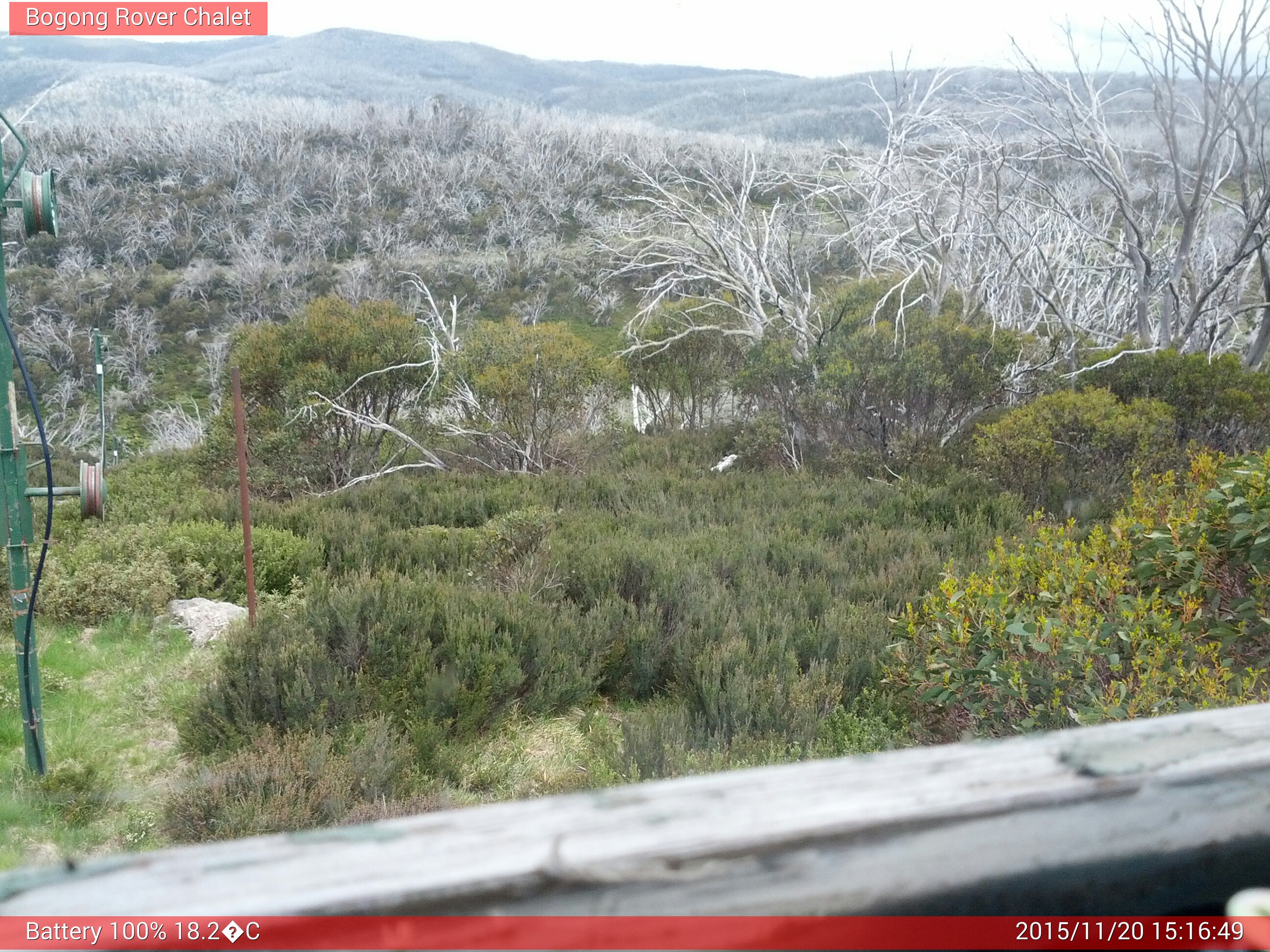 Bogong Web Cam 3:16pm Friday 20th of November 2015