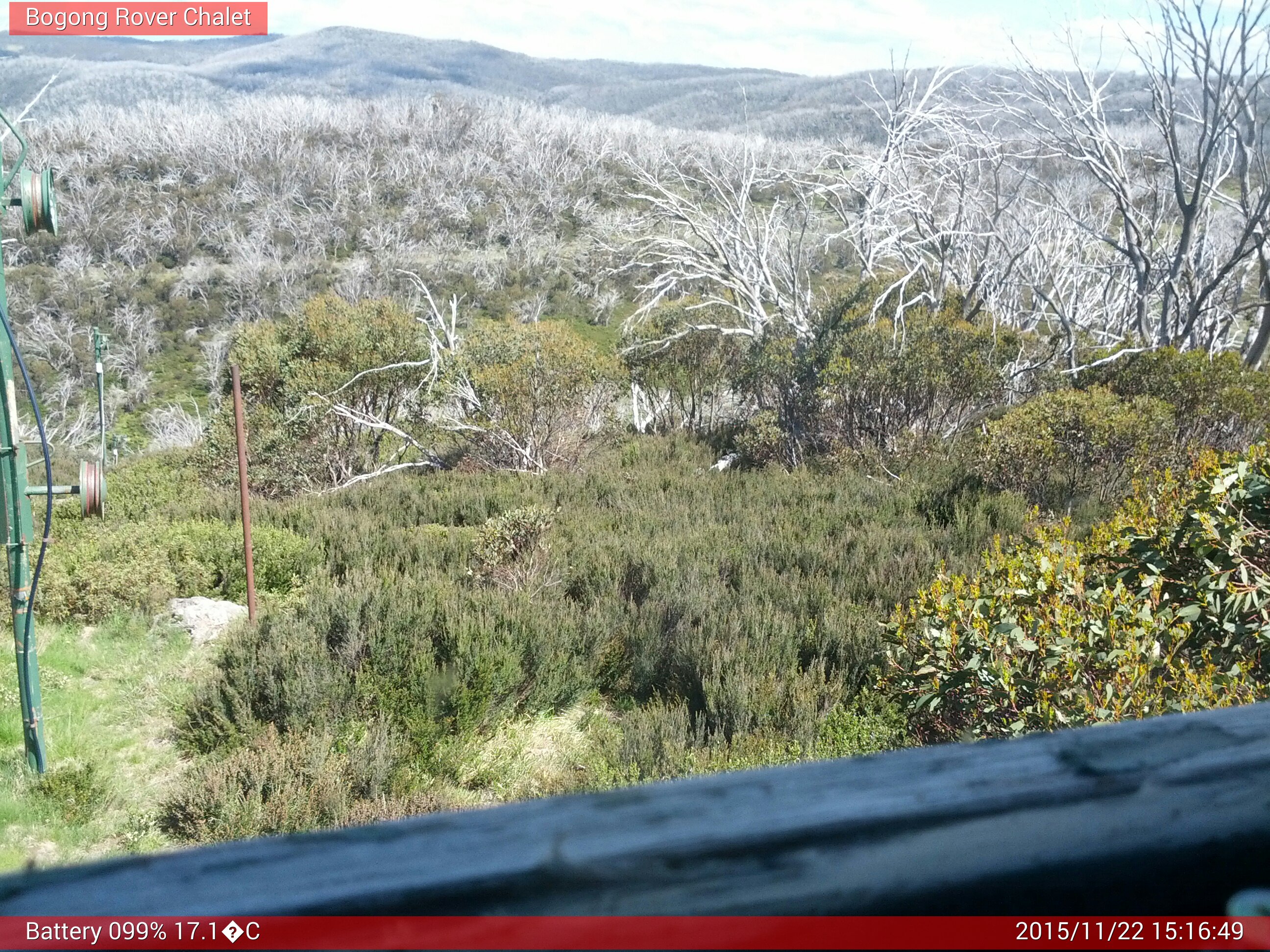 Bogong Web Cam 3:16pm Sunday 22nd of November 2015