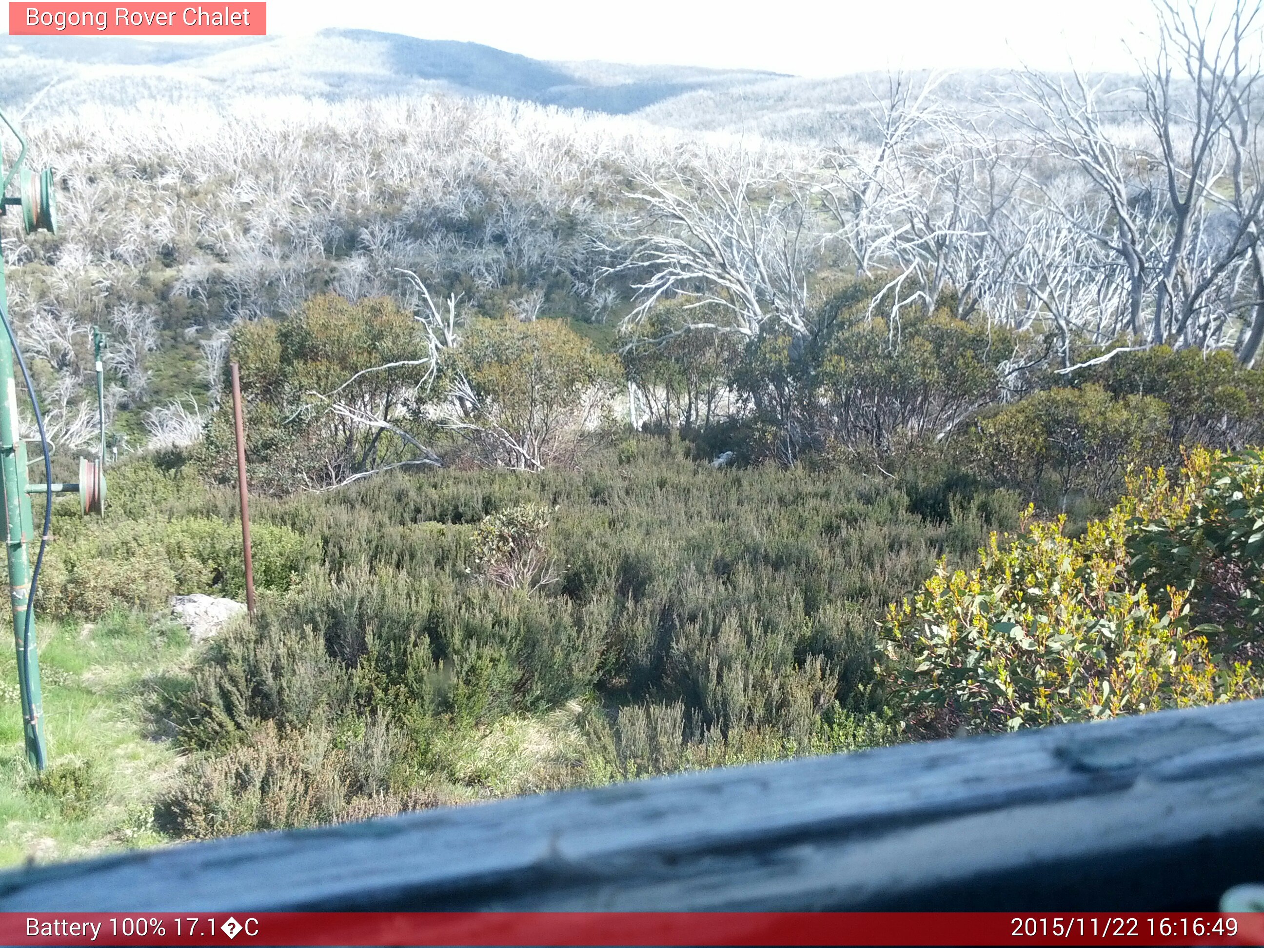 Bogong Web Cam 4:16pm Sunday 22nd of November 2015