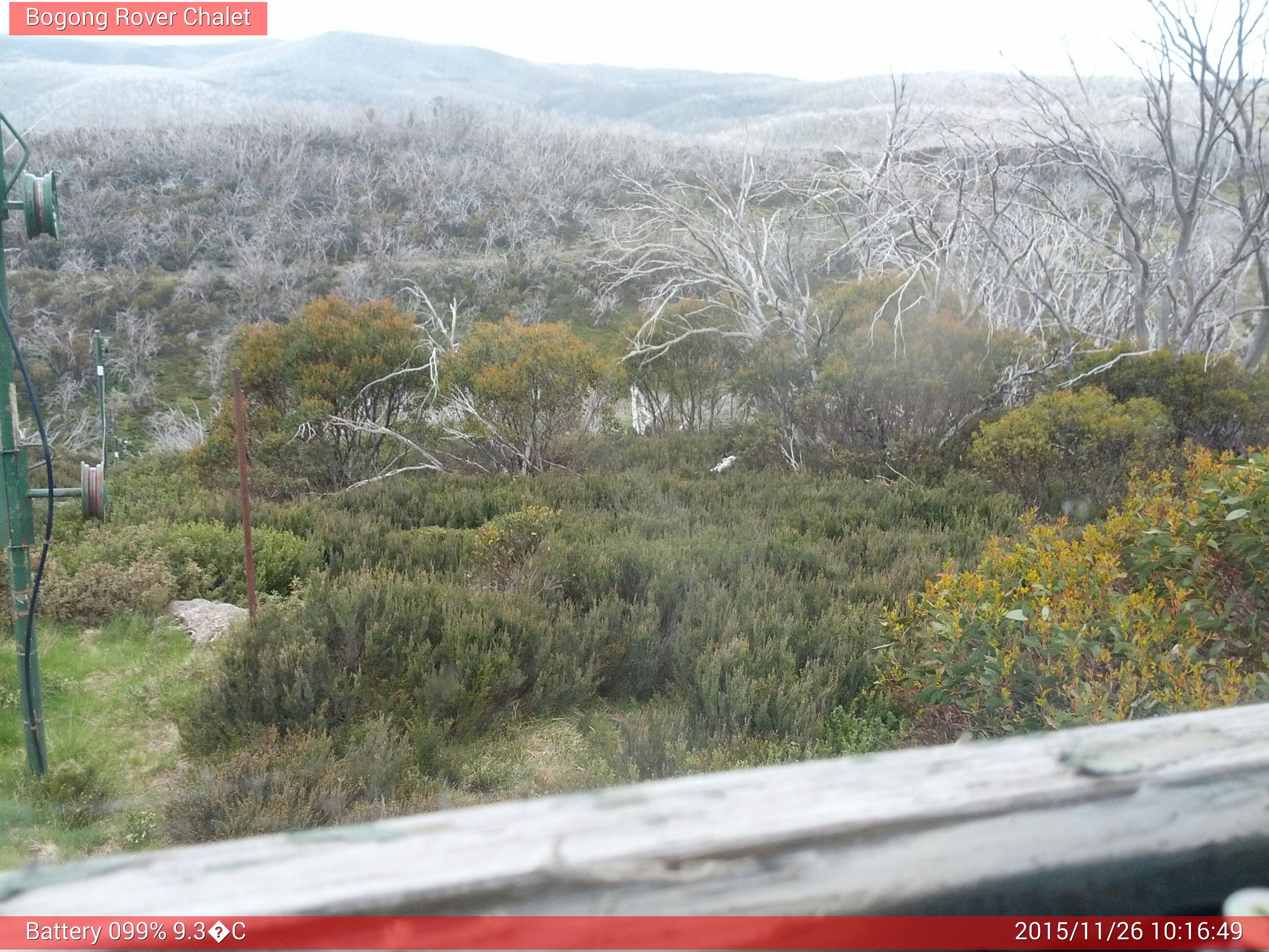 Bogong Web Cam 10:16am Thursday 26th of November 2015