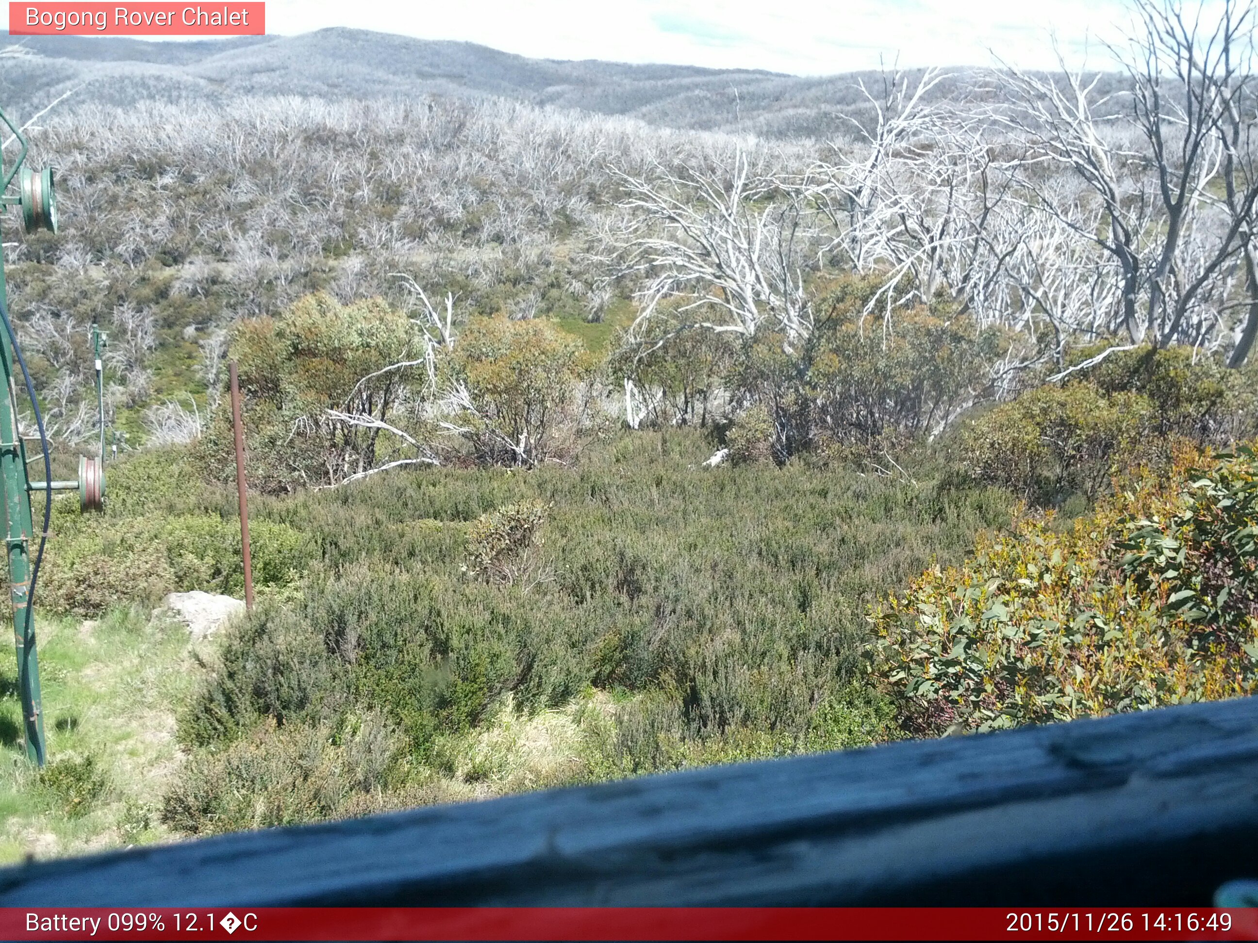 Bogong Web Cam 2:16pm Thursday 26th of November 2015