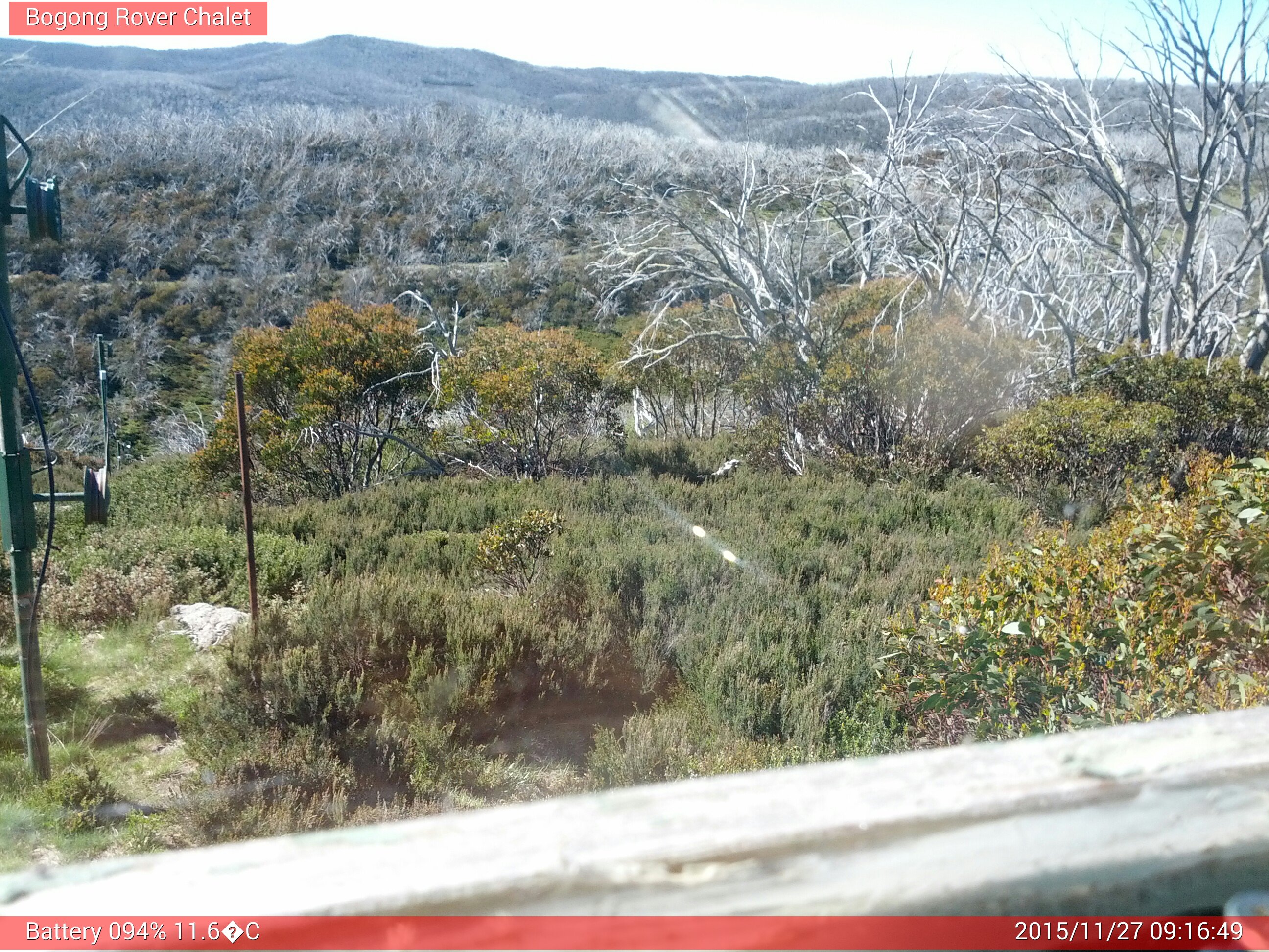 Bogong Web Cam 9:16am Friday 27th of November 2015