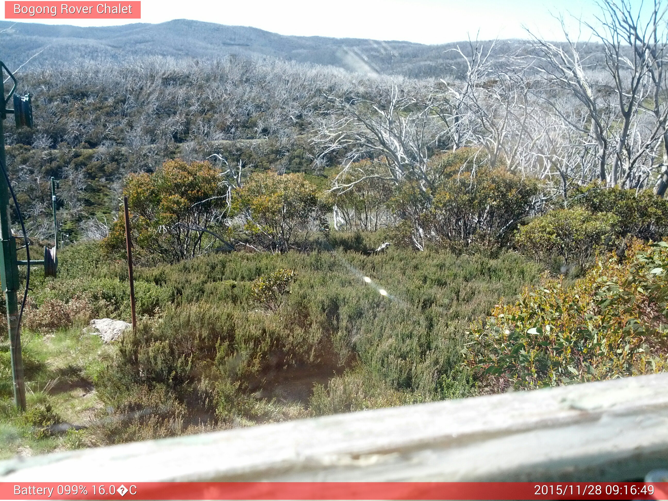 Bogong Web Cam 9:16am Saturday 28th of November 2015