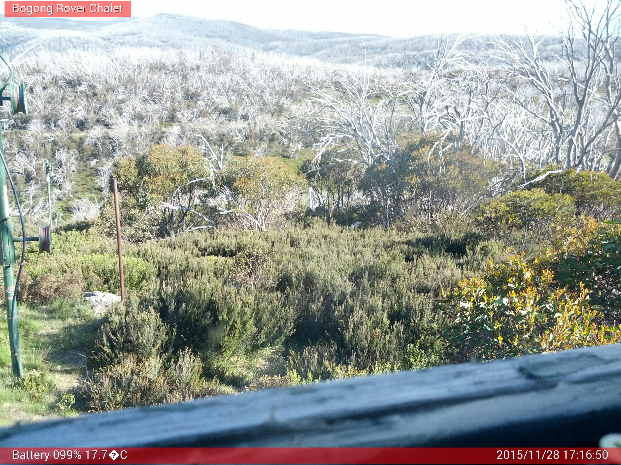 Bogong Web Cam 5:16pm Saturday 28th of November 2015