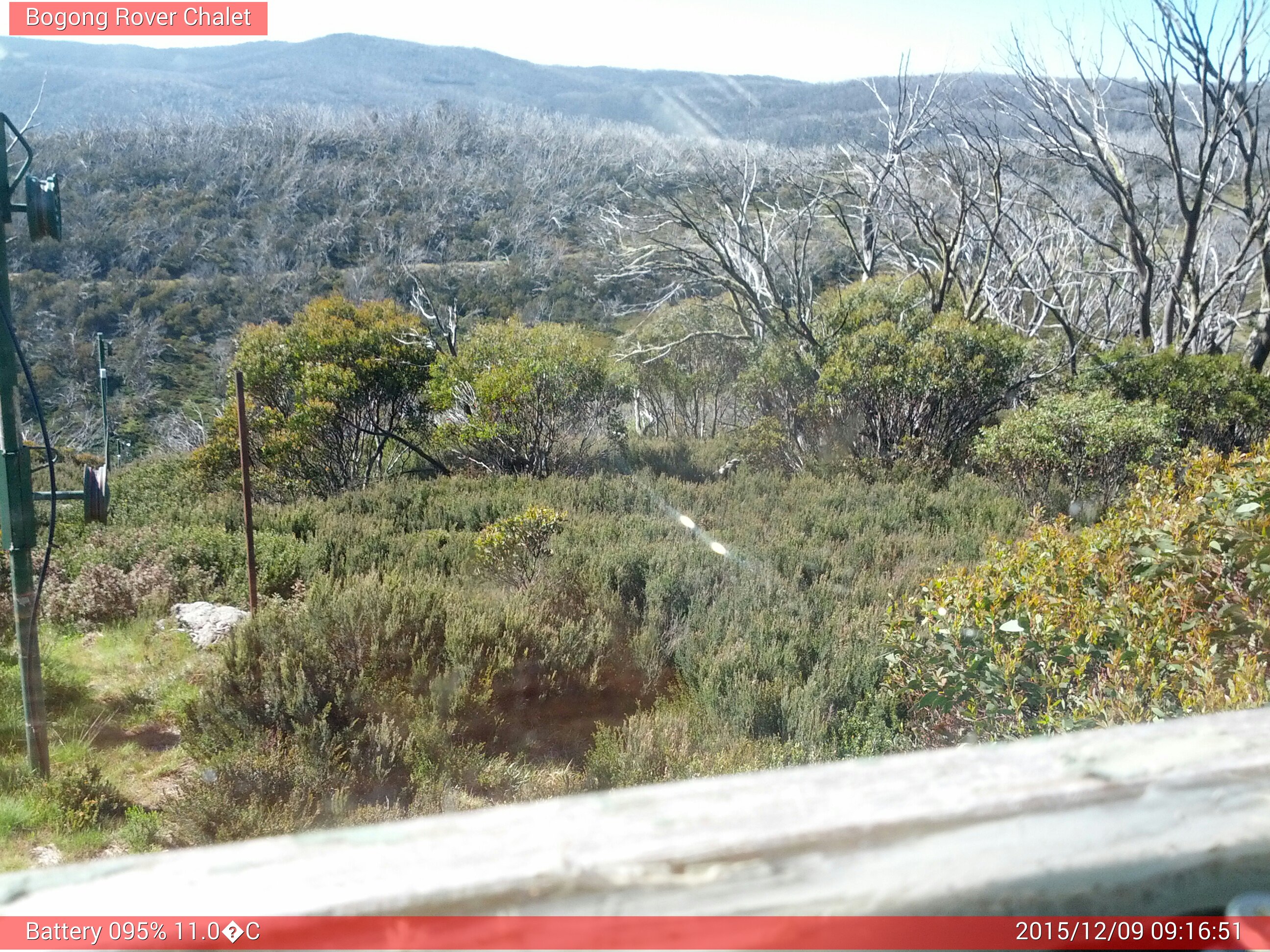 Bogong Web Cam 9:16am Wednesday 9th of December 2015