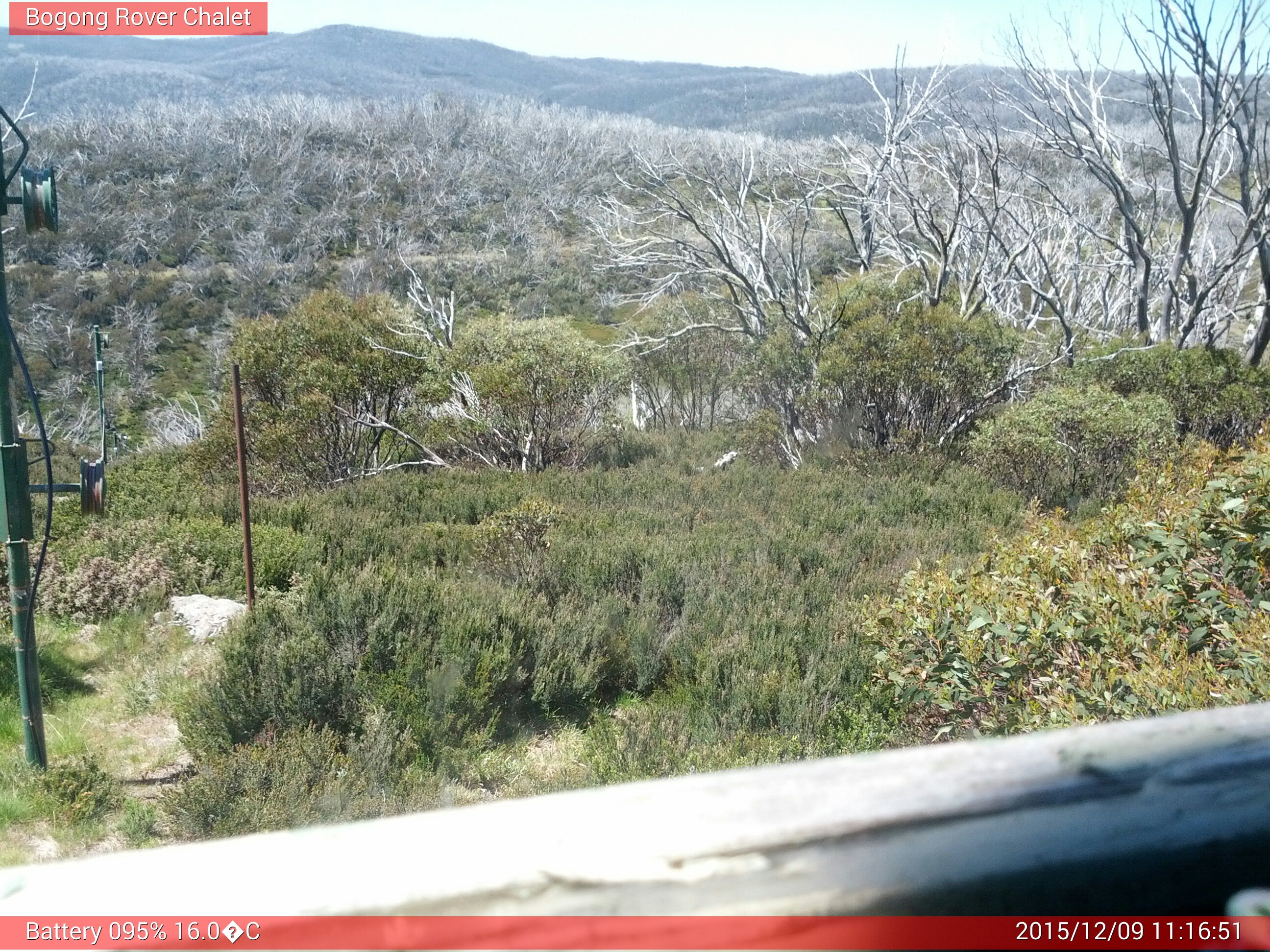 Bogong Web Cam 11:16am Wednesday 9th of December 2015