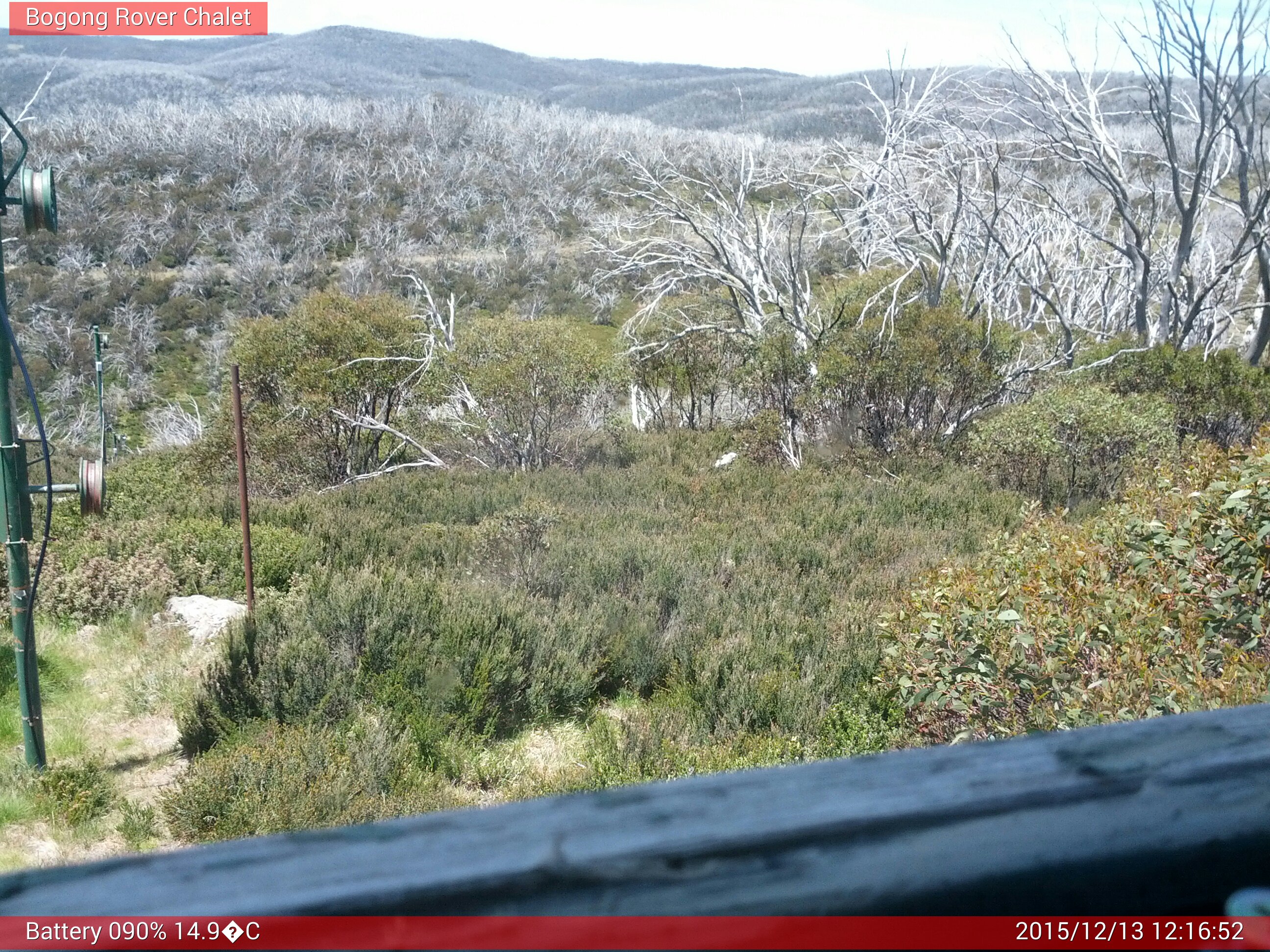 Bogong Web Cam 12:16pm Sunday 13th of December 2015