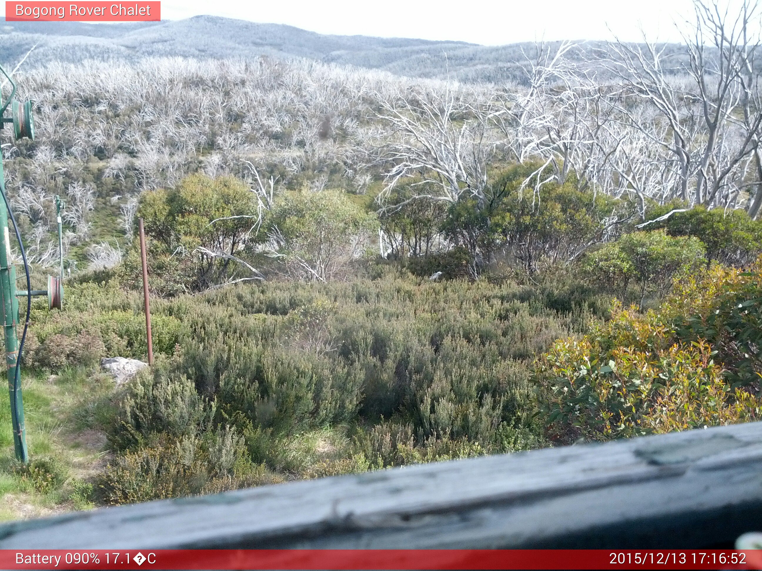 Bogong Web Cam 5:16pm Sunday 13th of December 2015