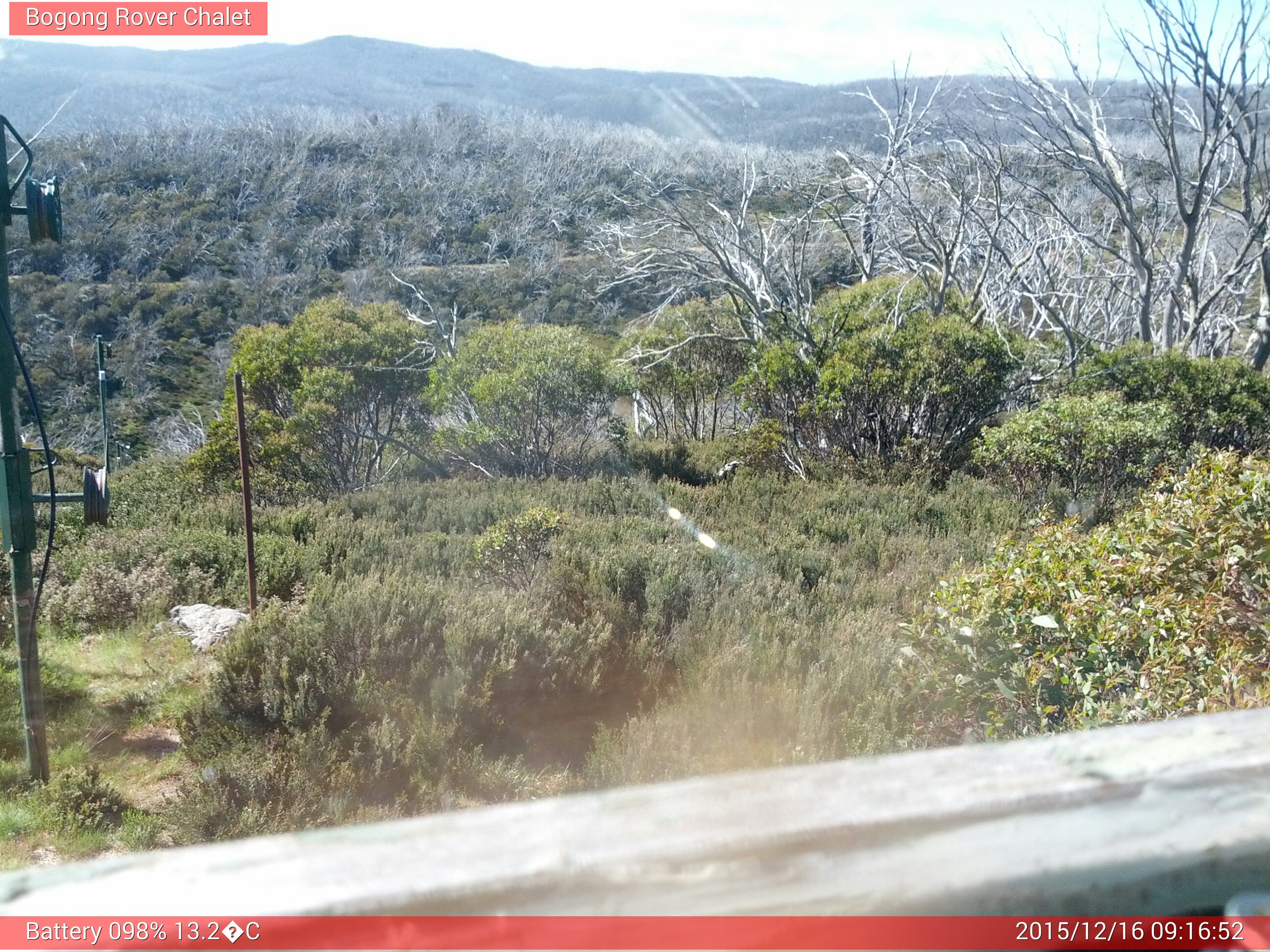 Bogong Web Cam 9:16am Wednesday 16th of December 2015