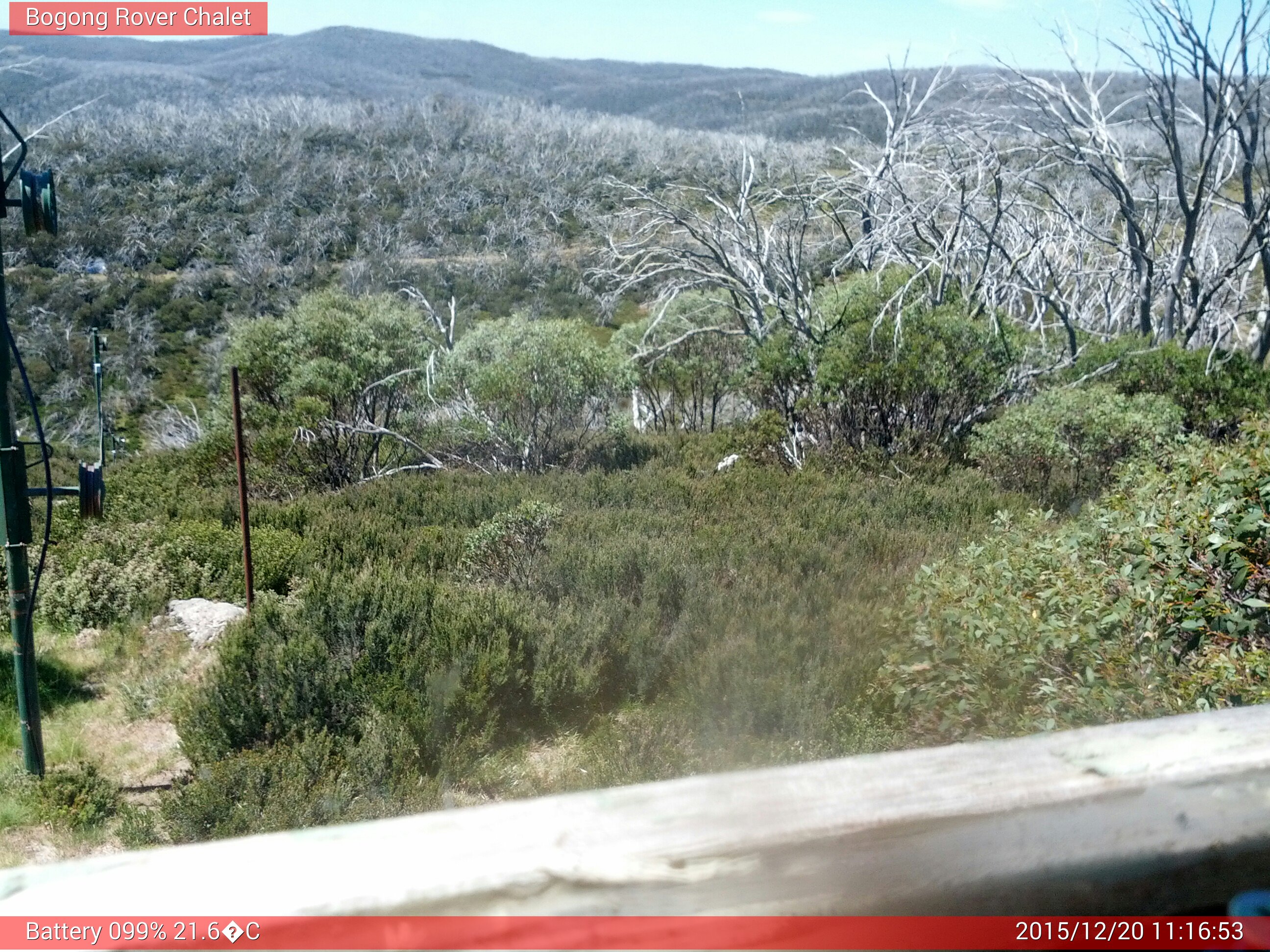 Bogong Web Cam 11:16am Sunday 20th of December 2015