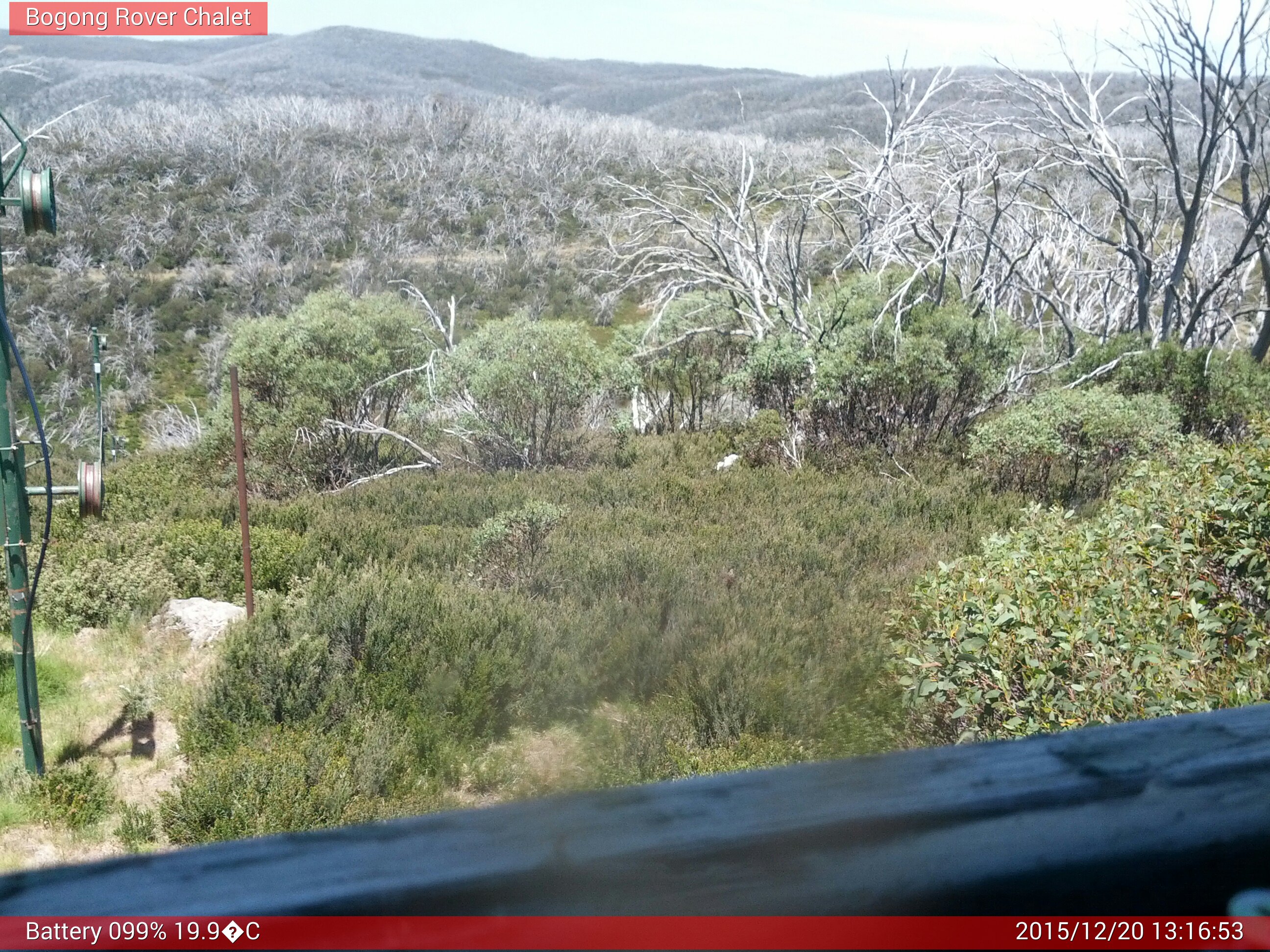 Bogong Web Cam 1:16pm Sunday 20th of December 2015