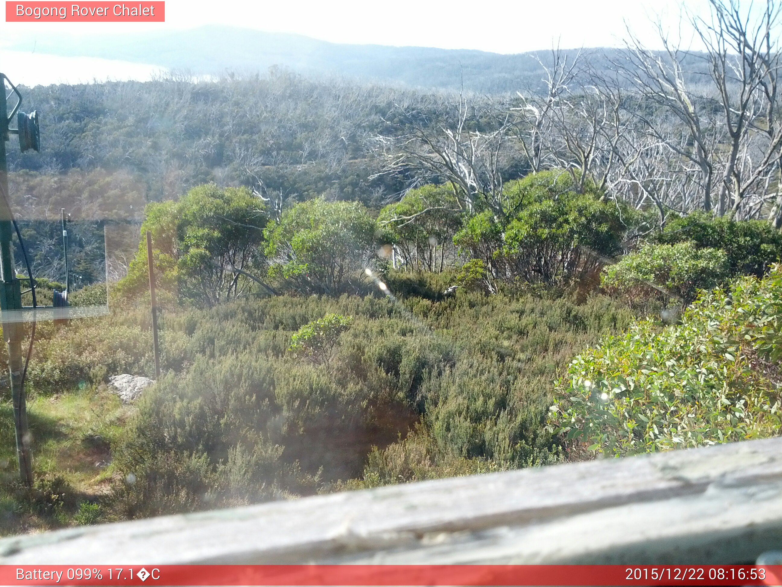 Bogong Web Cam 8:16am Tuesday 22nd of December 2015