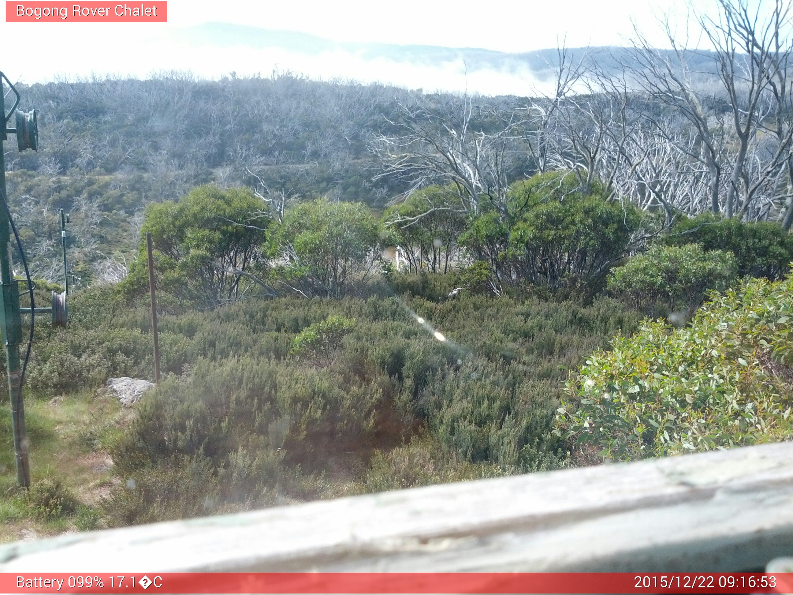 Bogong Web Cam 9:16am Tuesday 22nd of December 2015